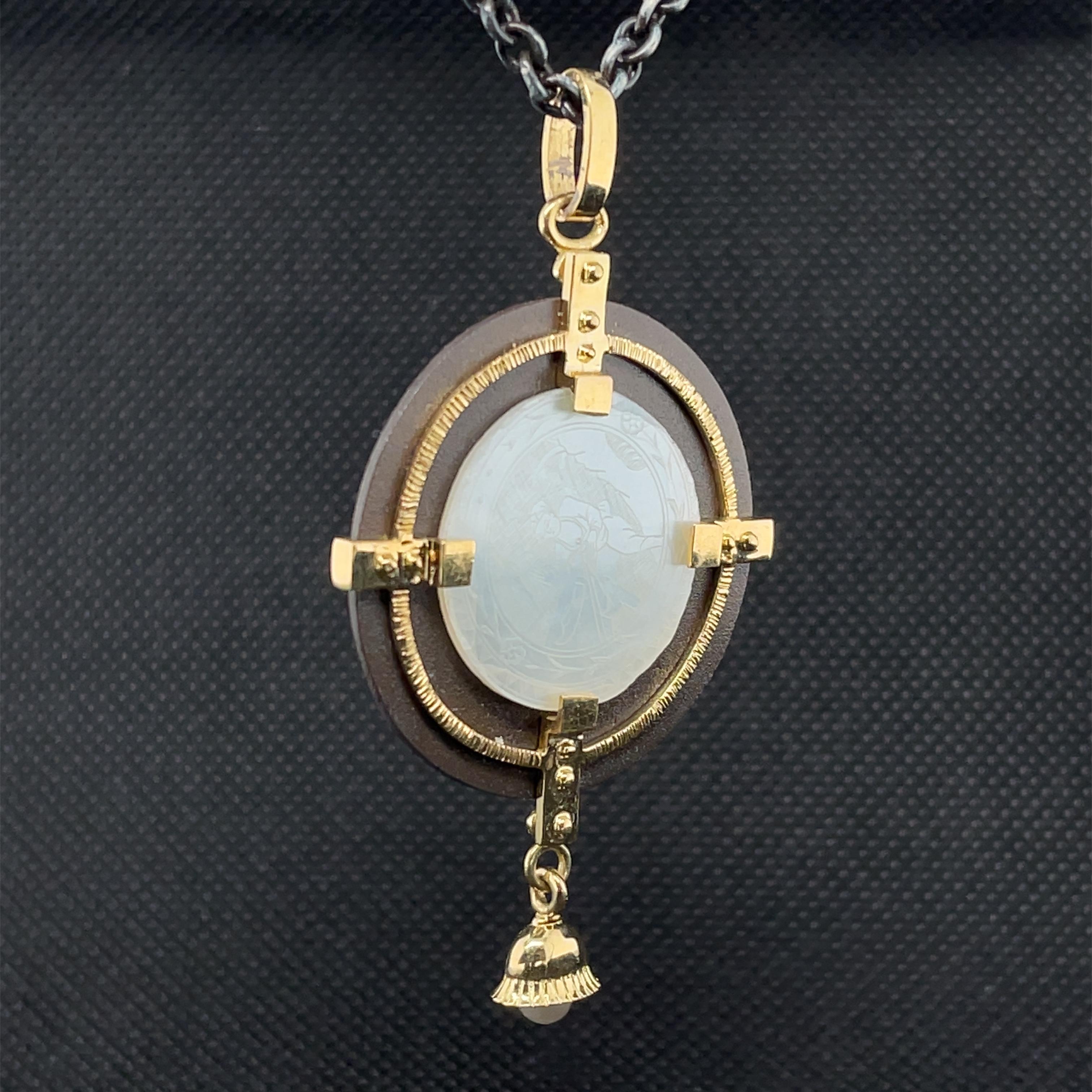 Artisan Mother-of-Pearl Gambling Counter Pendant in Yellow Gold and Blackened Silver For Sale