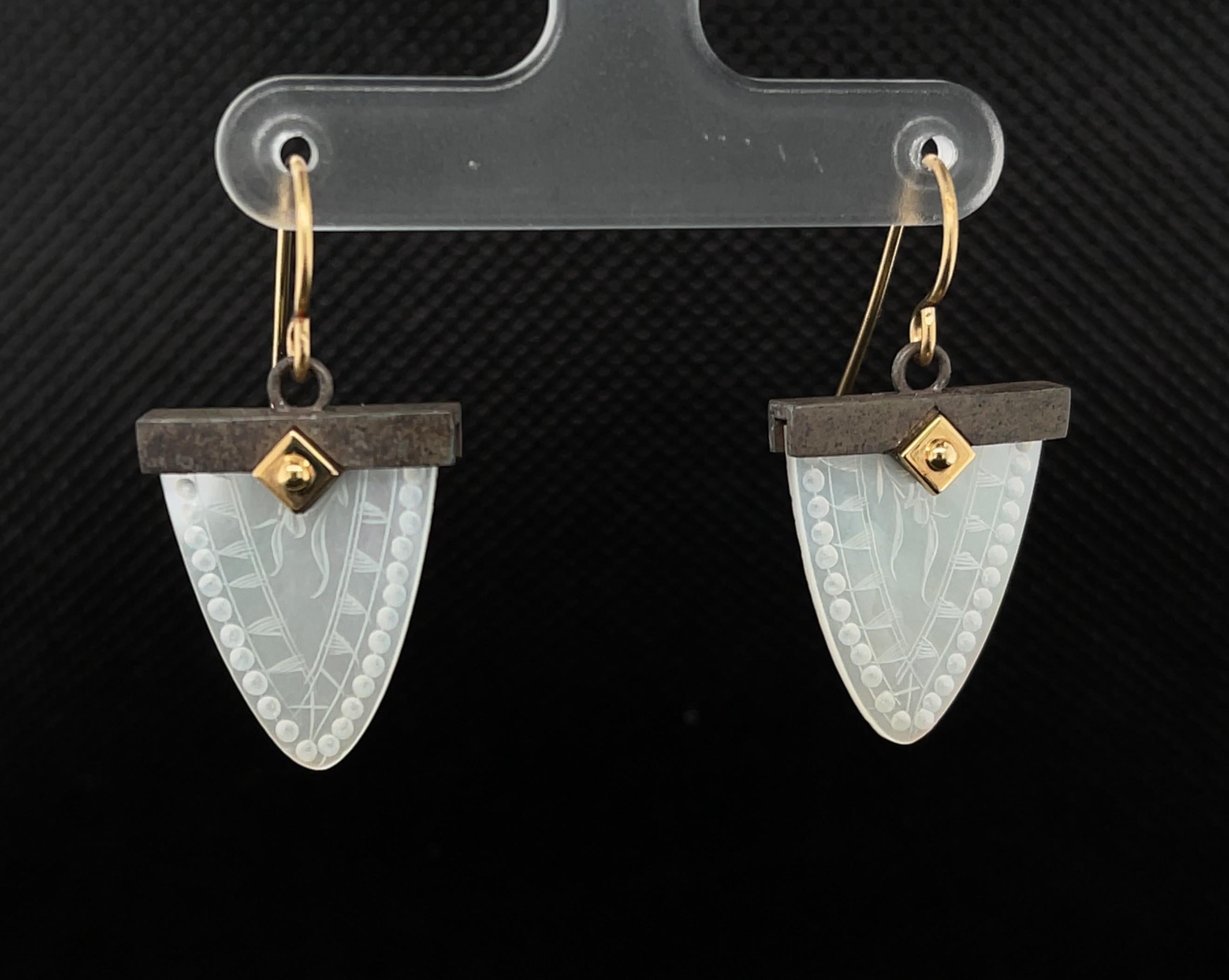 Mixed Cut Mother-of-Pearl Gaming Counter 18K Yellow Gold, Blackened Silver Drop Earrings