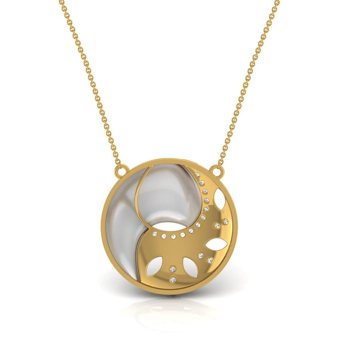 Taille ronde Collier à breloques en or jaune 18k avec diamant et nacre Bijoux artisanaux en vente