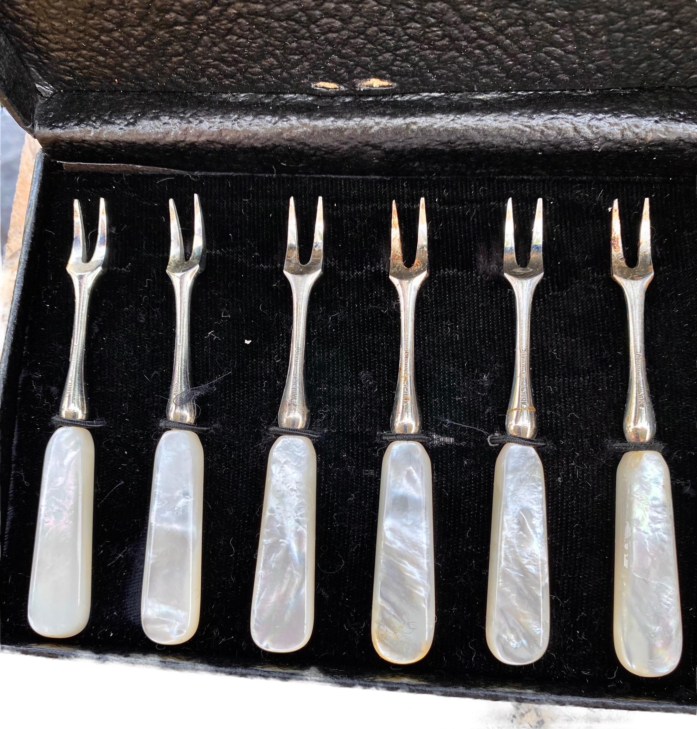 Mother of Pearl and silver plate Hors D'oeuvre, Olive, cocktail forks in two boxes, 3.5