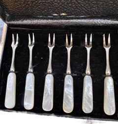 Mother of Pearl Hors D'oeuvre Olive Cocktail Forks in Box Vintage Germany