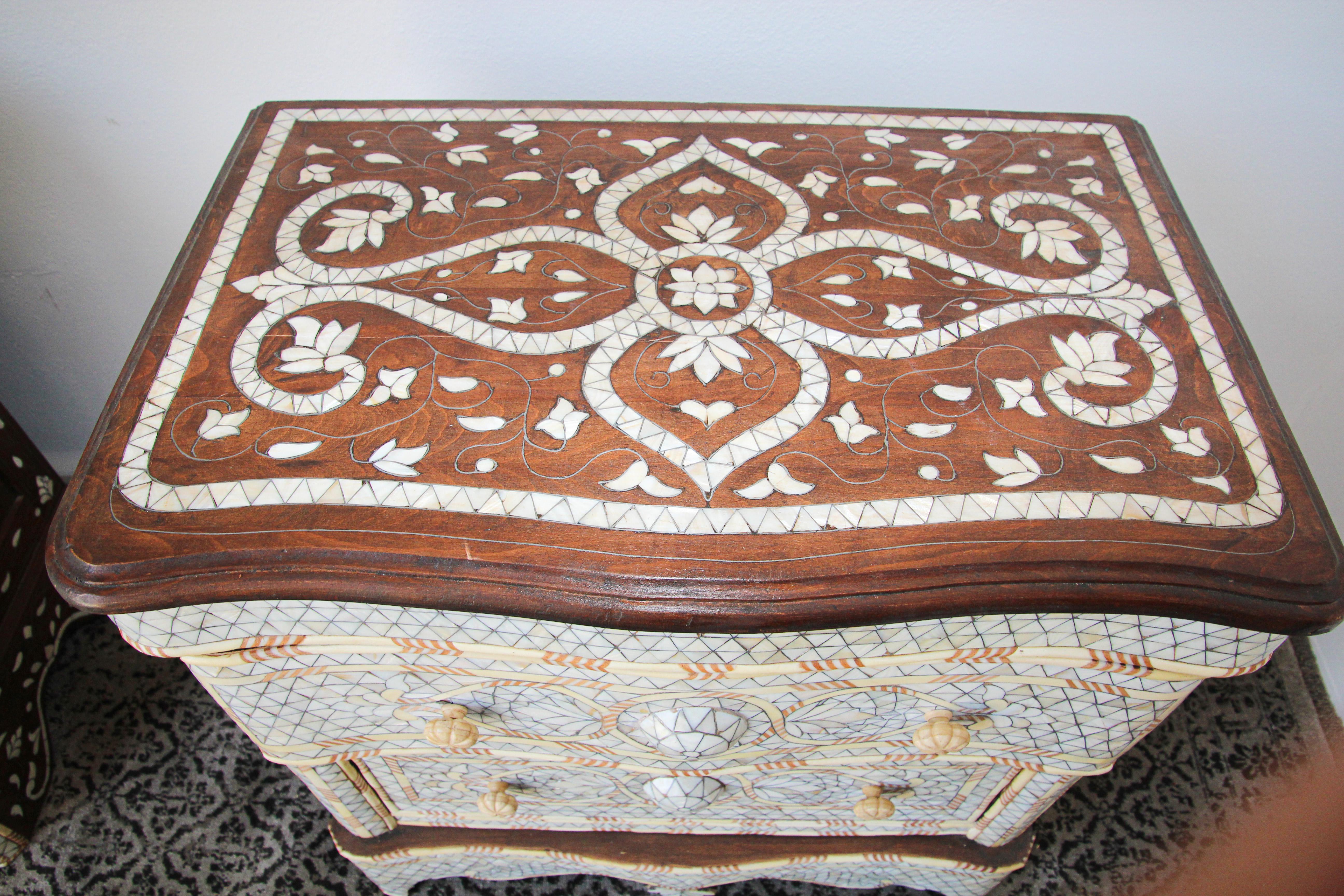 Moorish Moroccan White Nightstand Dresser 3