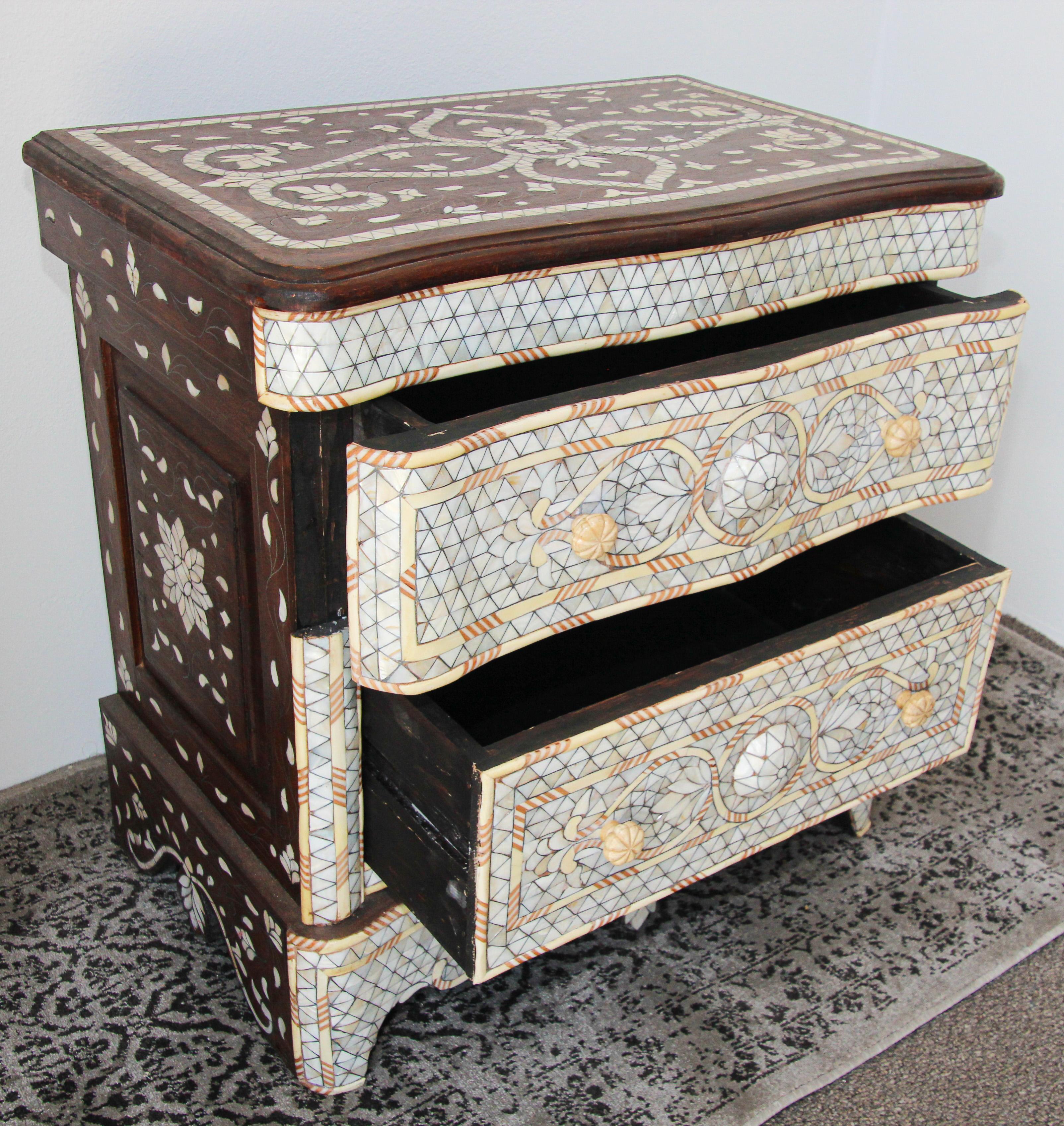 Moorish Moroccan White Nightstand Dresser 5
