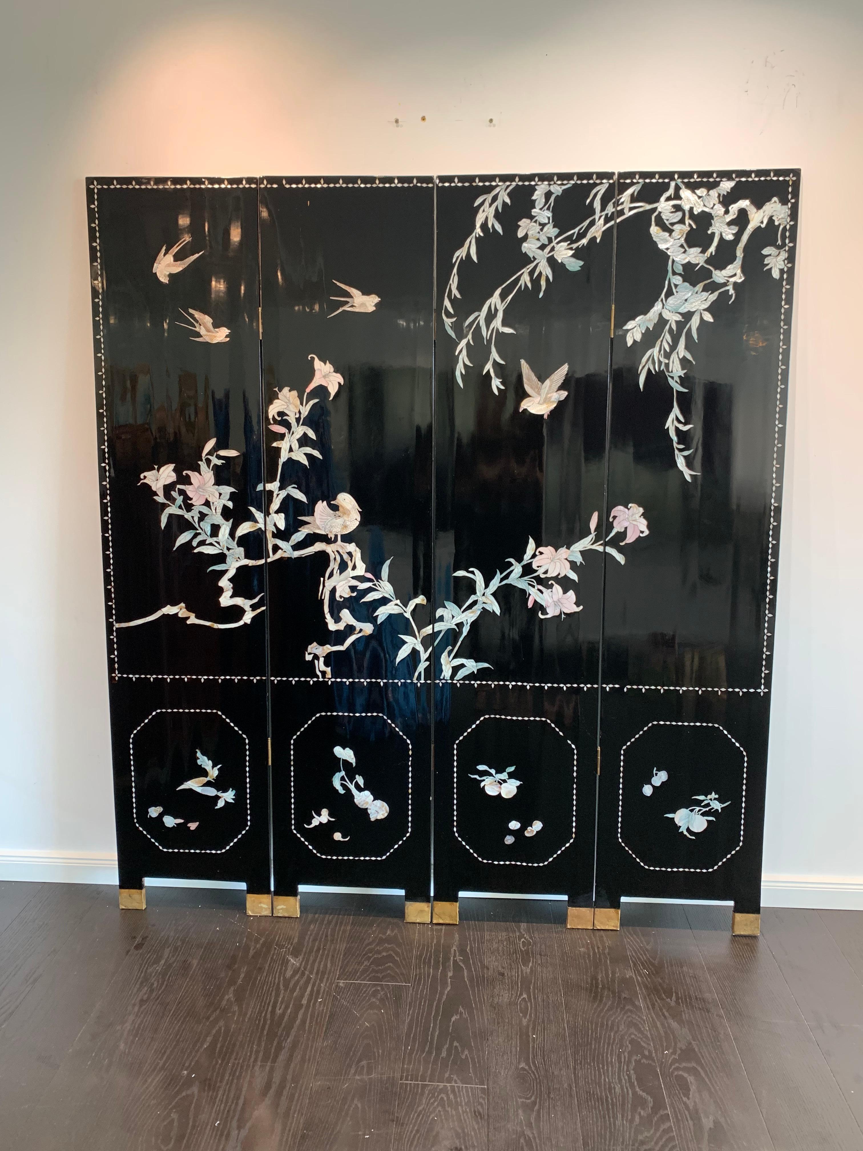 Mother of Pearl Inlays, Black Paravant 19th Century Wood Chinoiserie 3