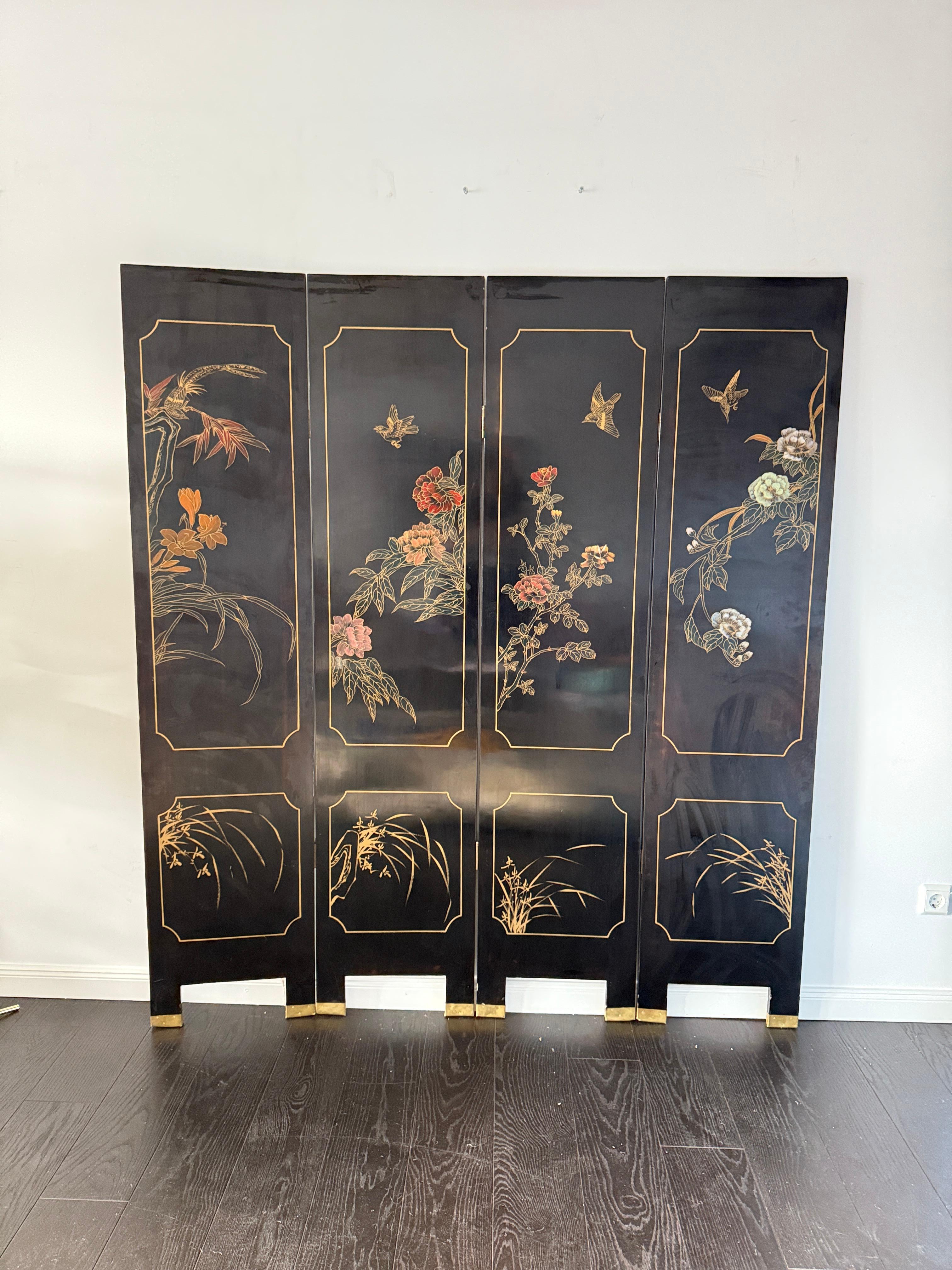 Intarsi in Madreperla, Paravento Nero Wood Chinoiserie del XX secolo in vendita 10