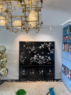 Incrustaciones de nácar, paravant negro Chinoiserie de madera del siglo XX