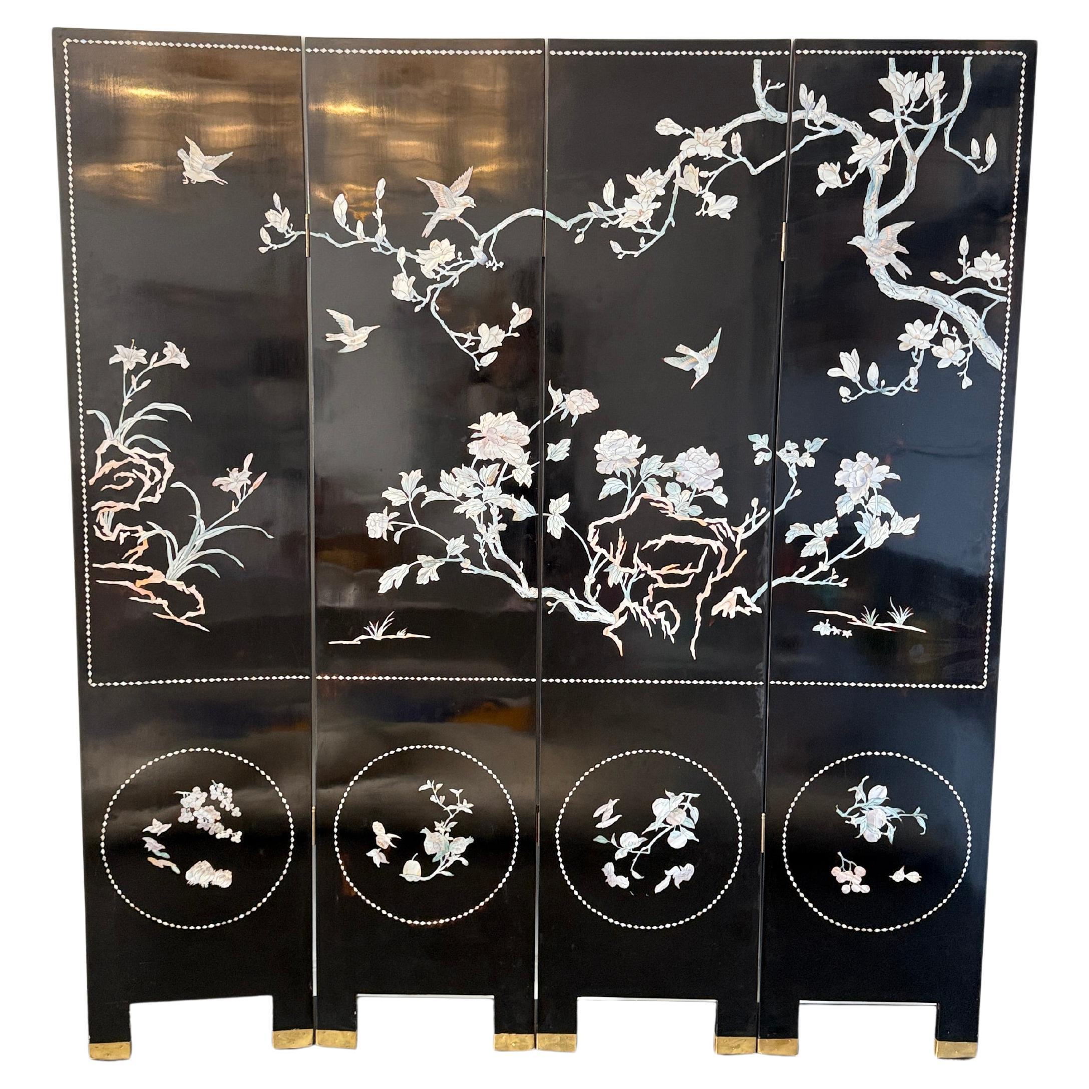 Intarsi in Madreperla, Paravento Nero Wood Chinoiserie del XX secolo in vendita