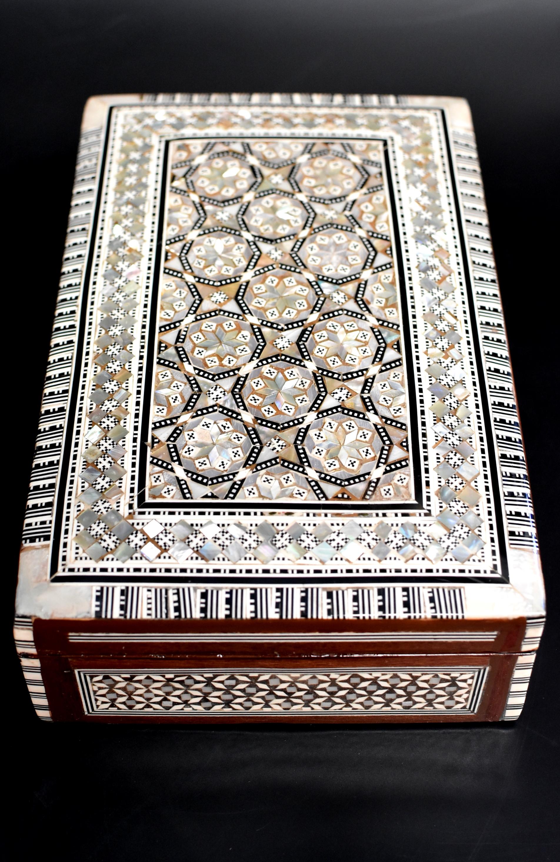 Mother of Pearl Jewelry Box Lined with Red Felt 4