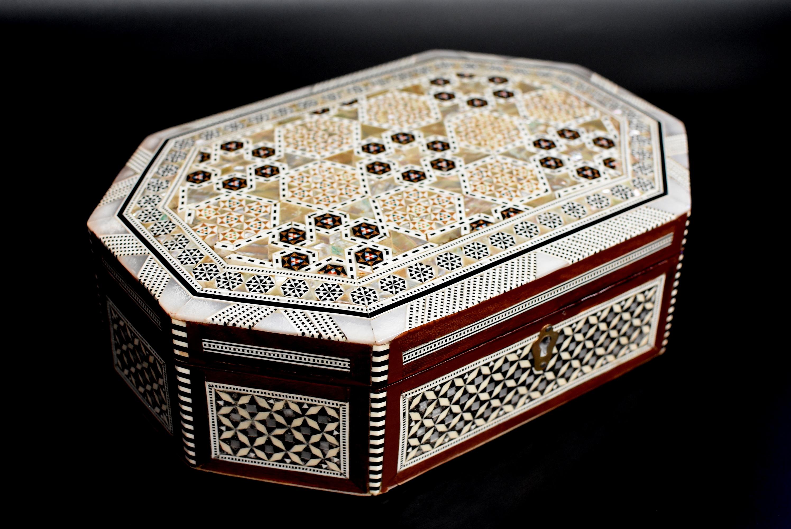 Italian Mother of Pearl Jewelry Box Octagon Box