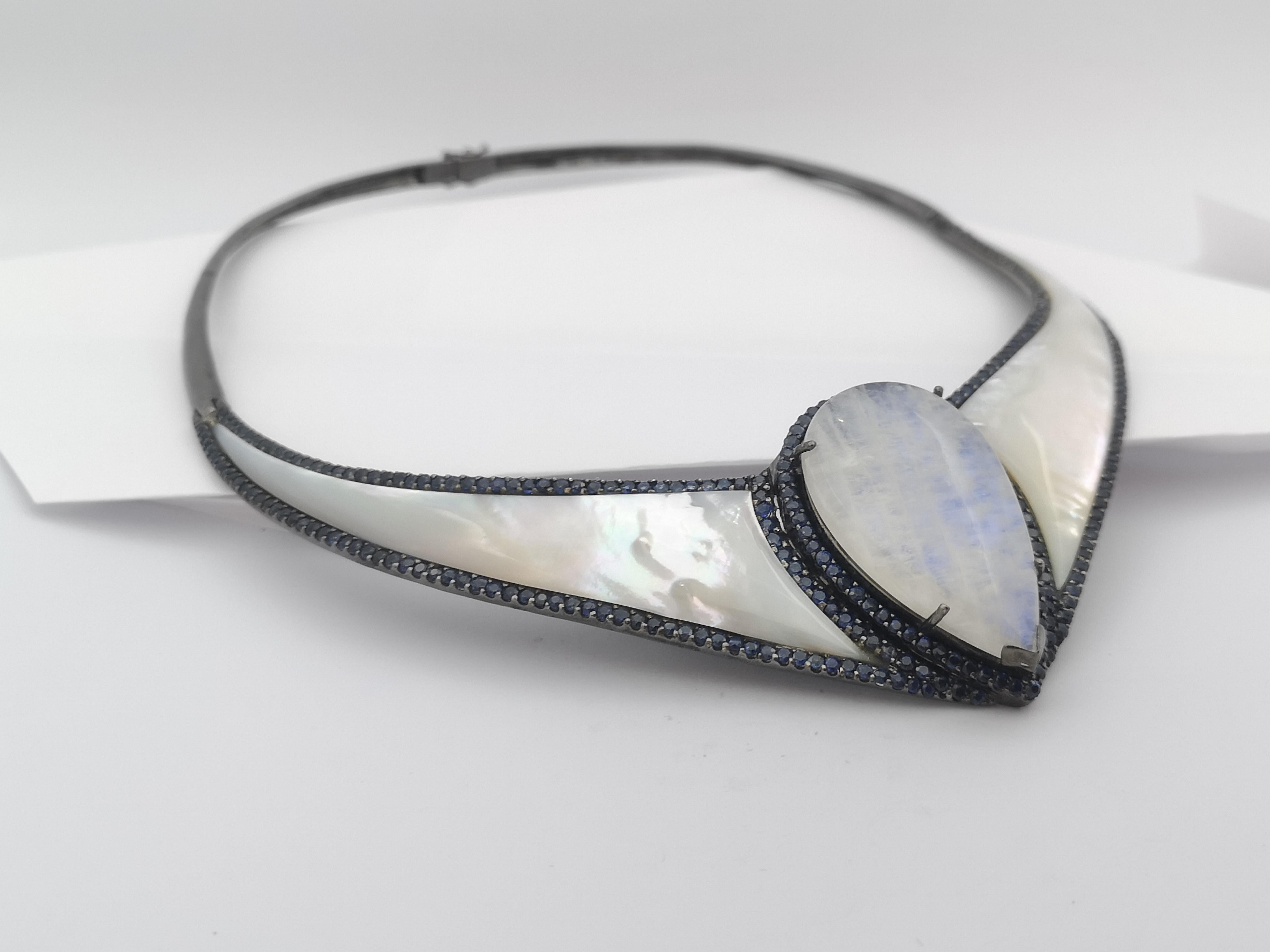 Mother of Pearl, Moonstone and Blue Sapphire Necklace set in Silver Settings For Sale 4