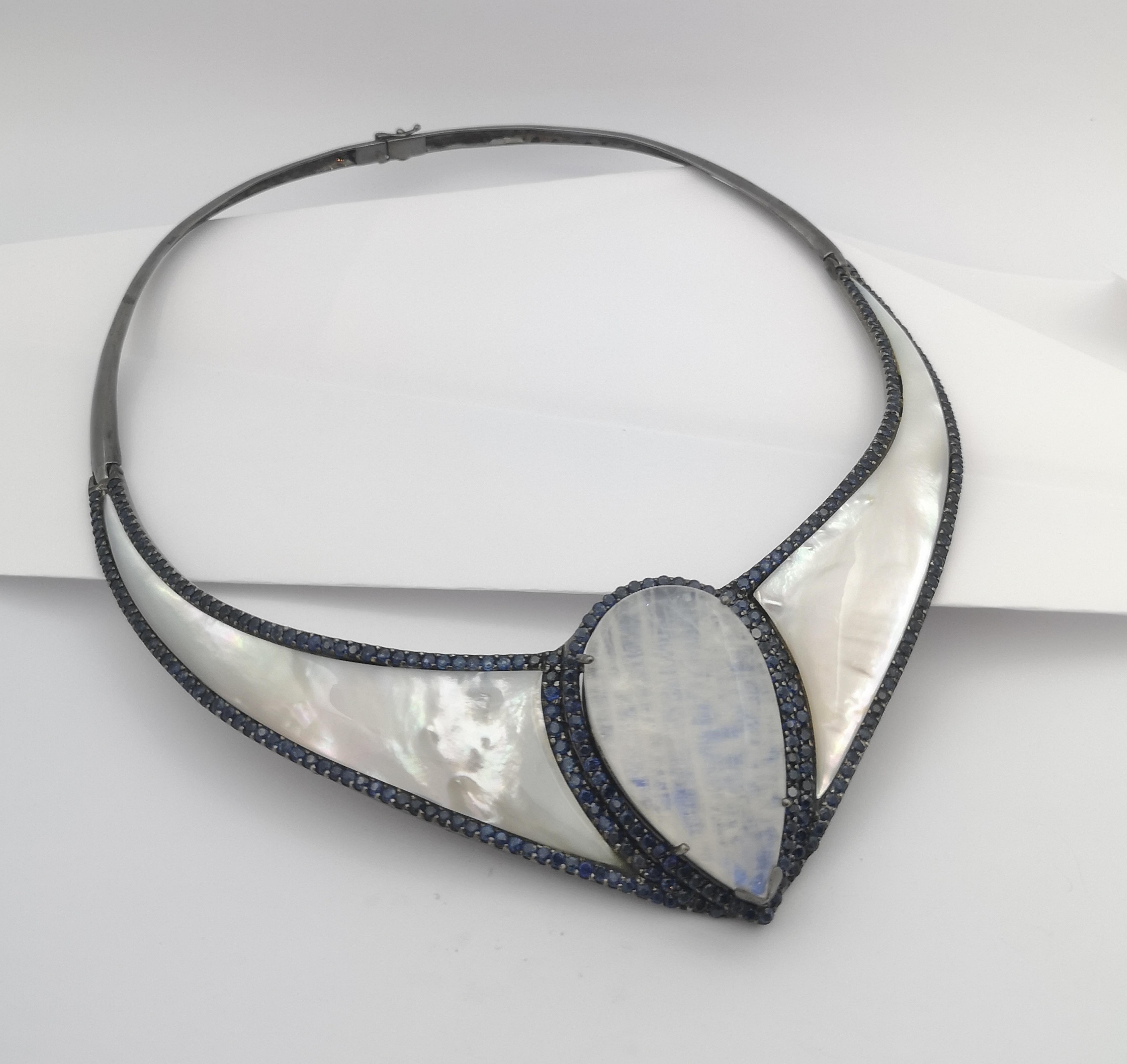 Mother of Pearl, Moonstone and Blue Sapphire Necklace set in Silver Settings For Sale 1