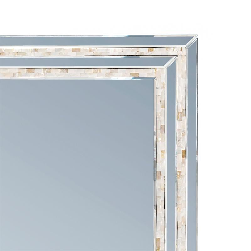 Mother of Pearl Nacre Mirror  In New Condition In Paris, FR
