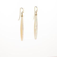 Mother of Pearl Natural Color Carved Long Sharp Tear Drop Dangle Bold Earrings