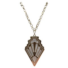 Mother of Pearl Necklace in 14kt Yellow Gold – 18" Length, 5 Grams
