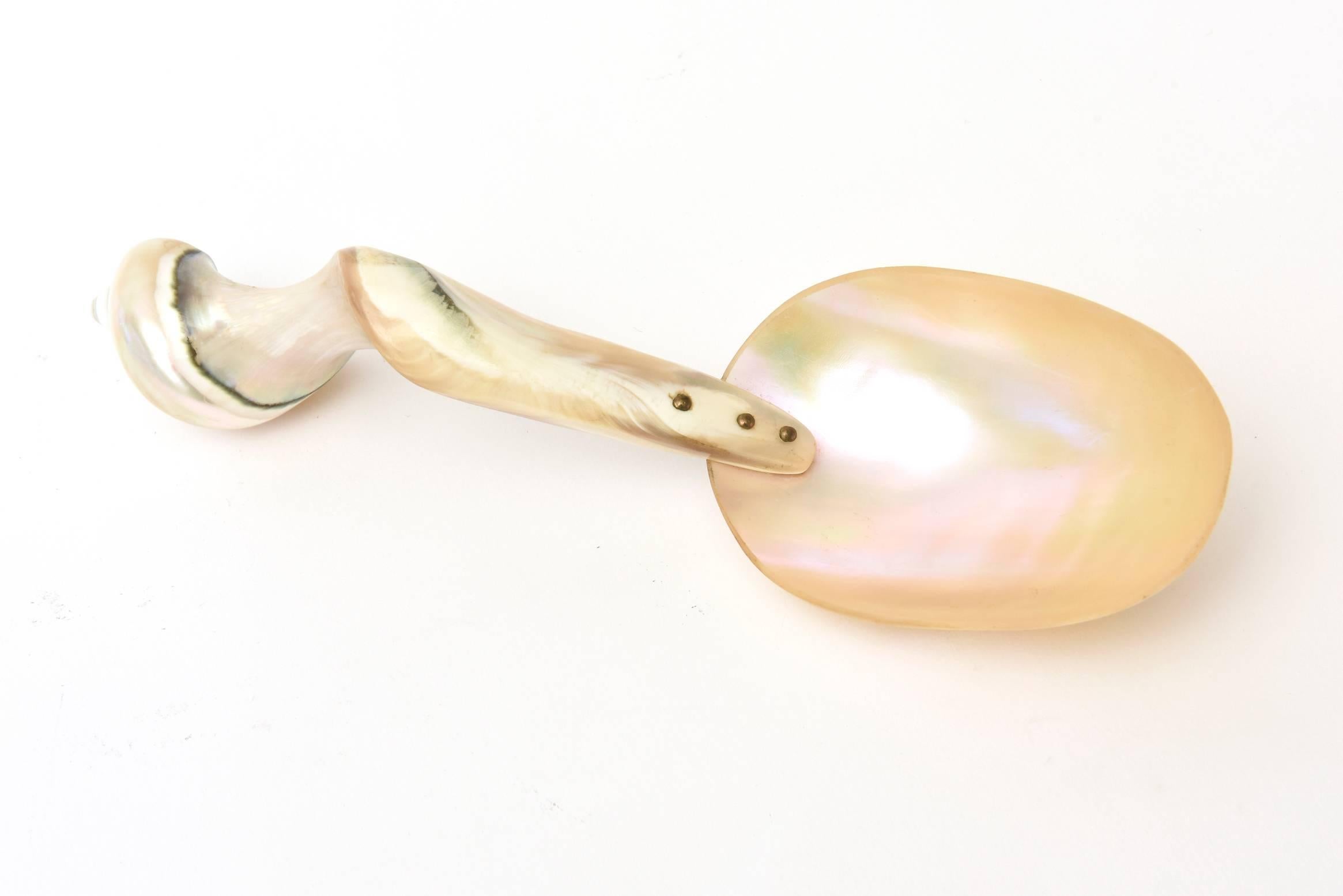 Mother of Pearl Organic Sculptural Serving Spoon For Sale 1