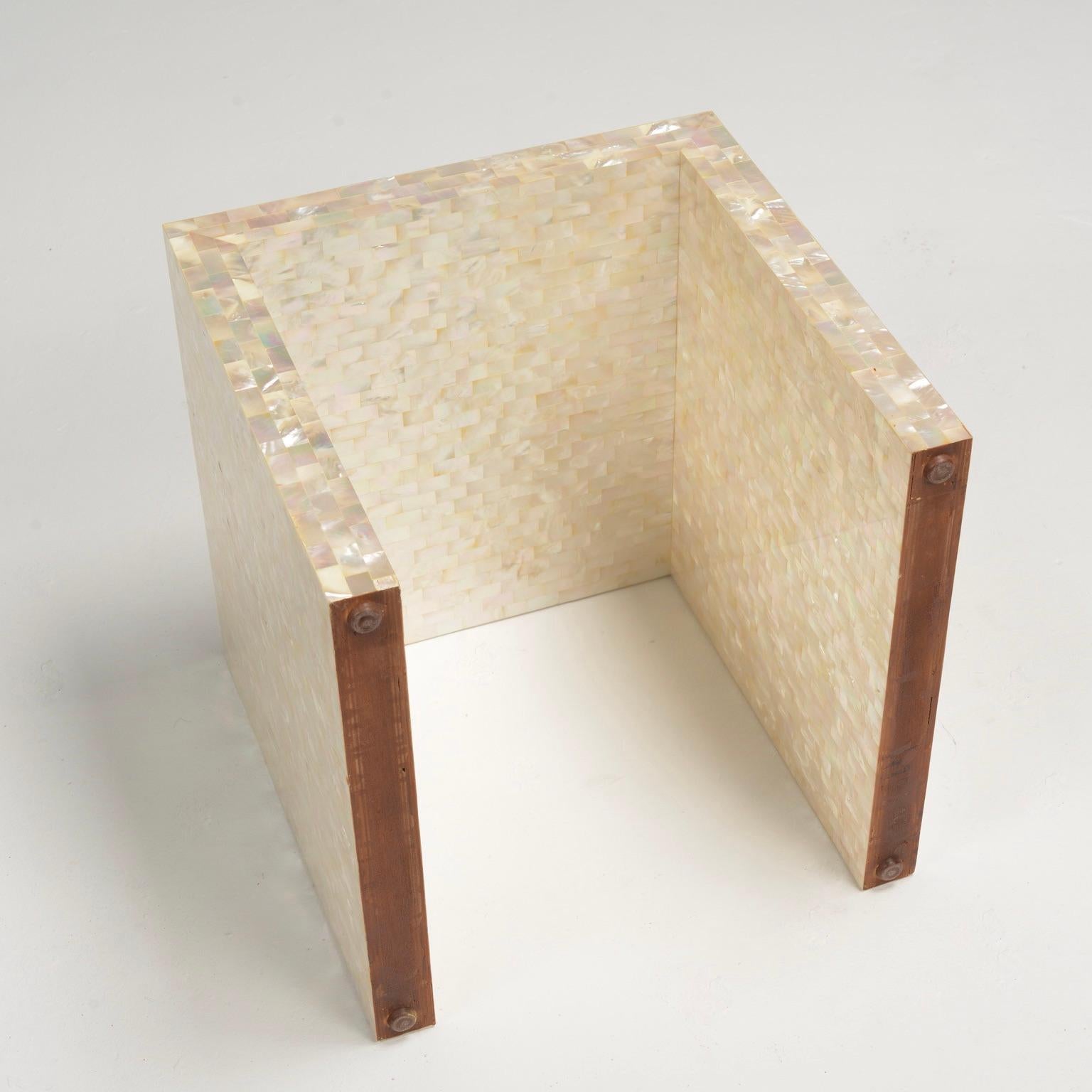 Oscar De La Renta Beistelltisch aus Perlmutt im Angebot 2