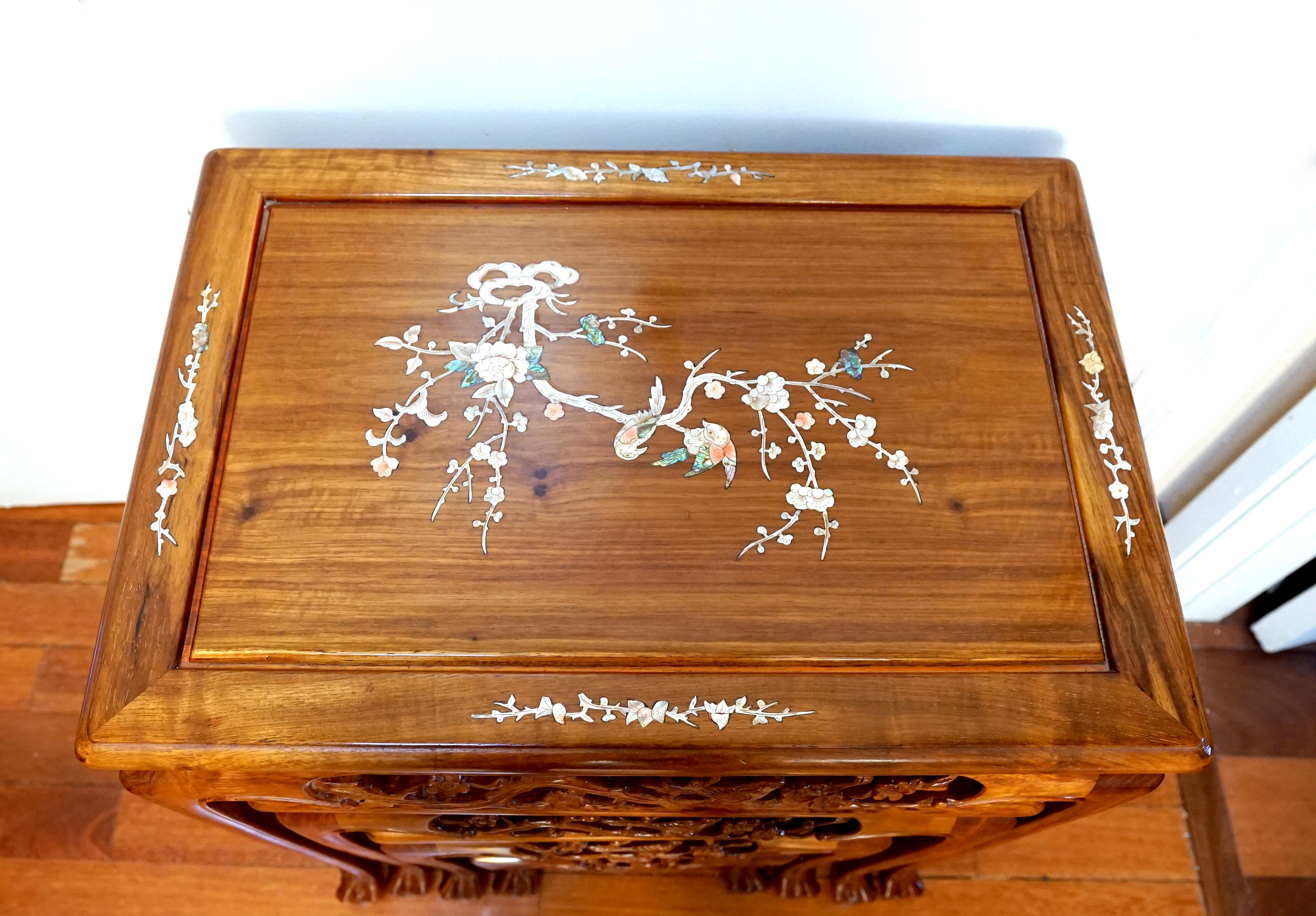 Chinese Export Mother of Pearl Rosewood Nesting Tables Set of Four with Ball and Claw Feet
