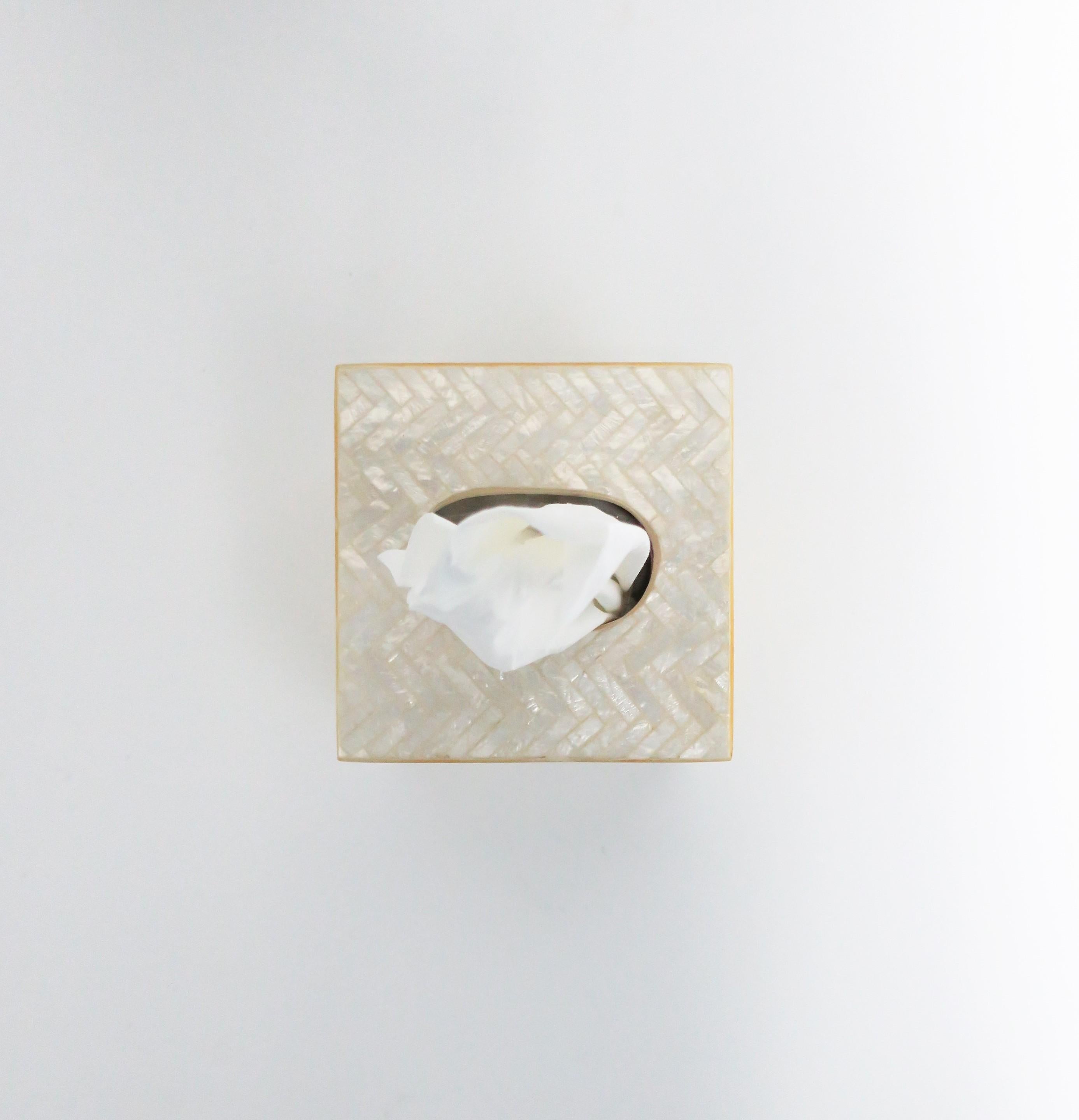 Mother of Pearl Seashell Tissue Box Cover 1