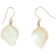 Mother of Pearl Shell 18 Karat Yellow Gold Drop Cocktail Ear Wires Earrings
