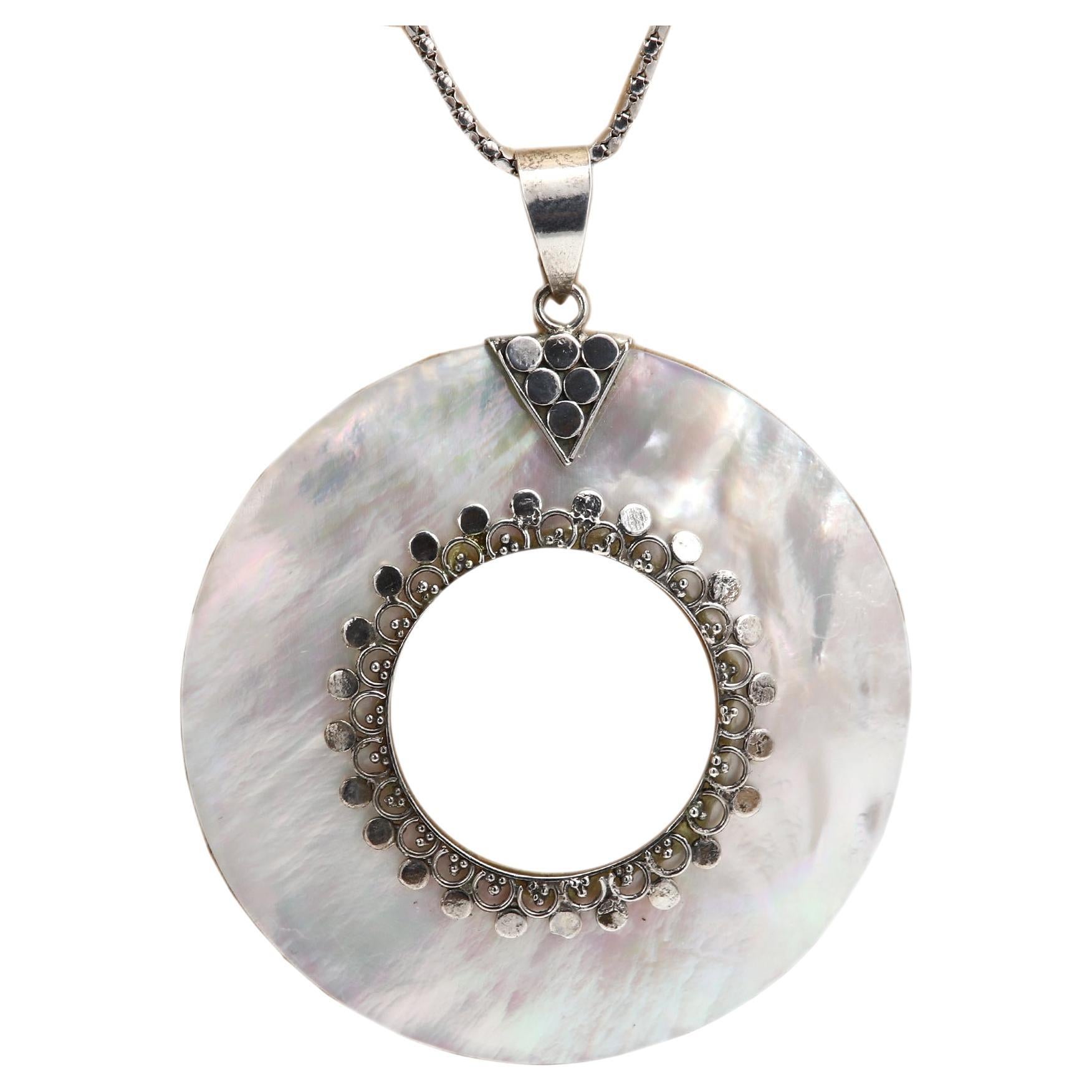 Mother of Pearl Shell Circle Necklace Pendant Sterling Silver 925