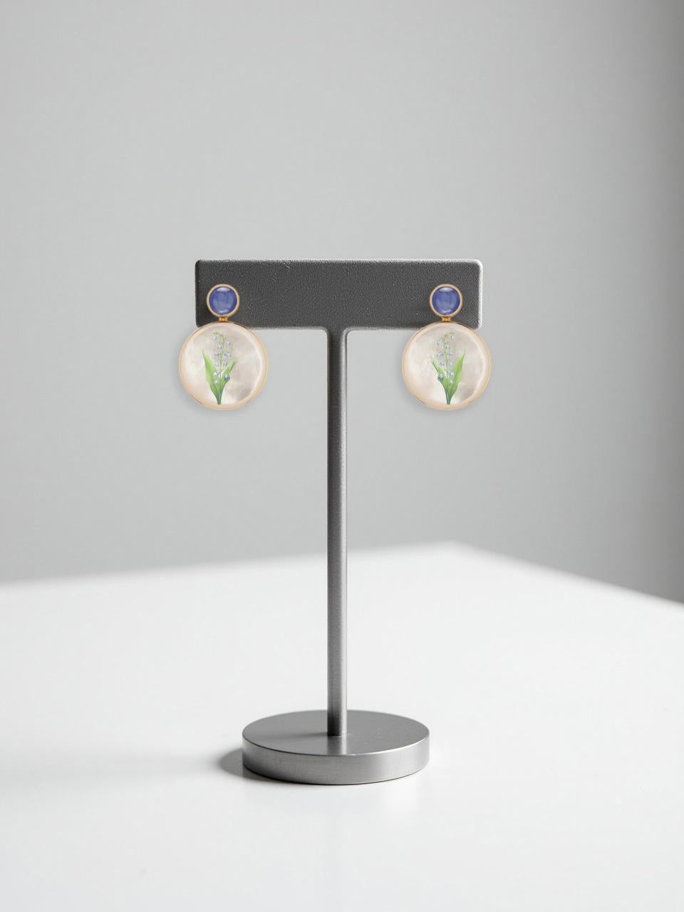 Round Cut Mother Of Pearl Shell Stud Earrings, sapphire  and lily of the valley painting. For Sale