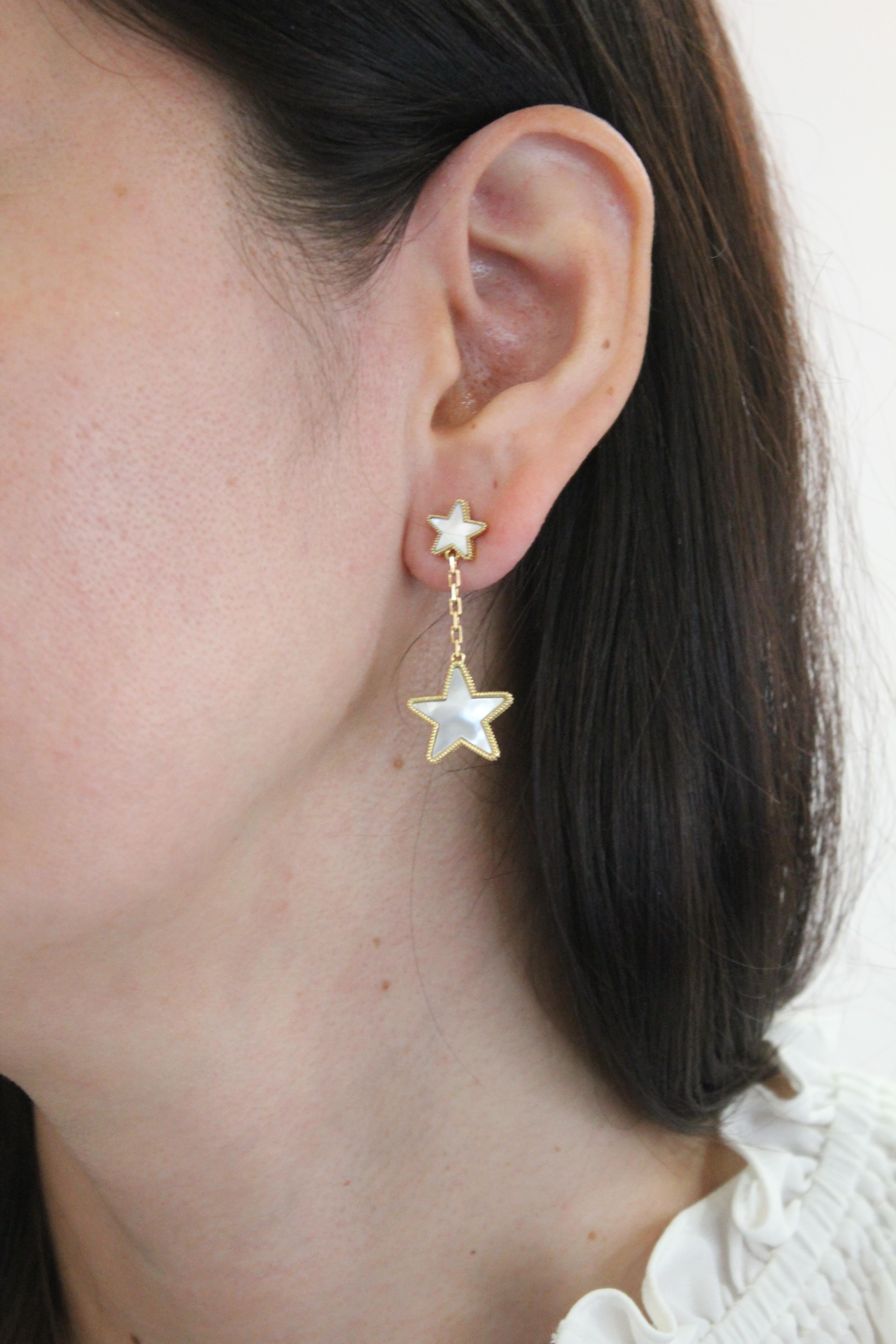 Silvery White Pearl Star Galaxy Celestial Constellation Zodiac 18K Gold Earrings For Sale 2