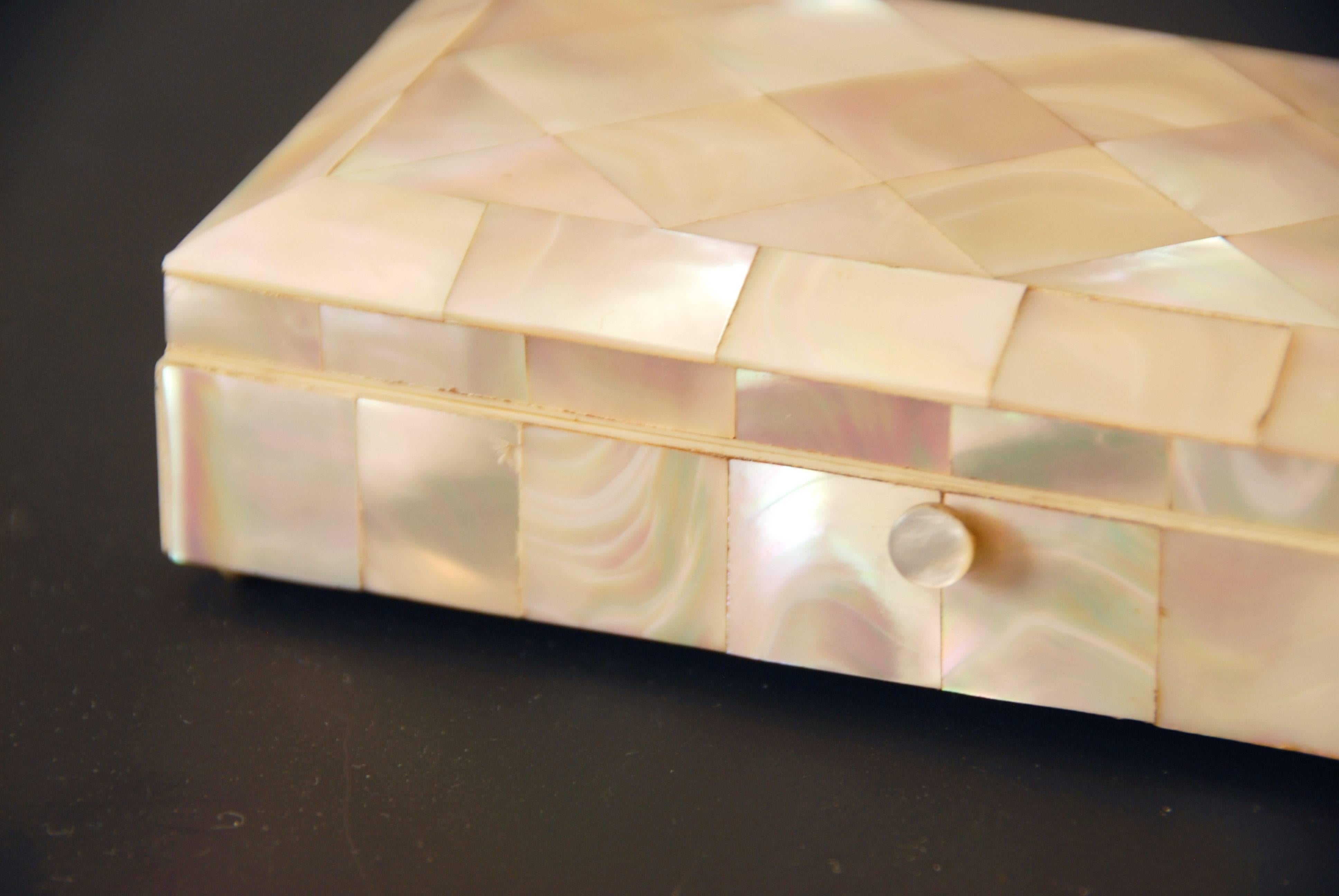 English Mother of Pearl Trinket or Jewelry Box