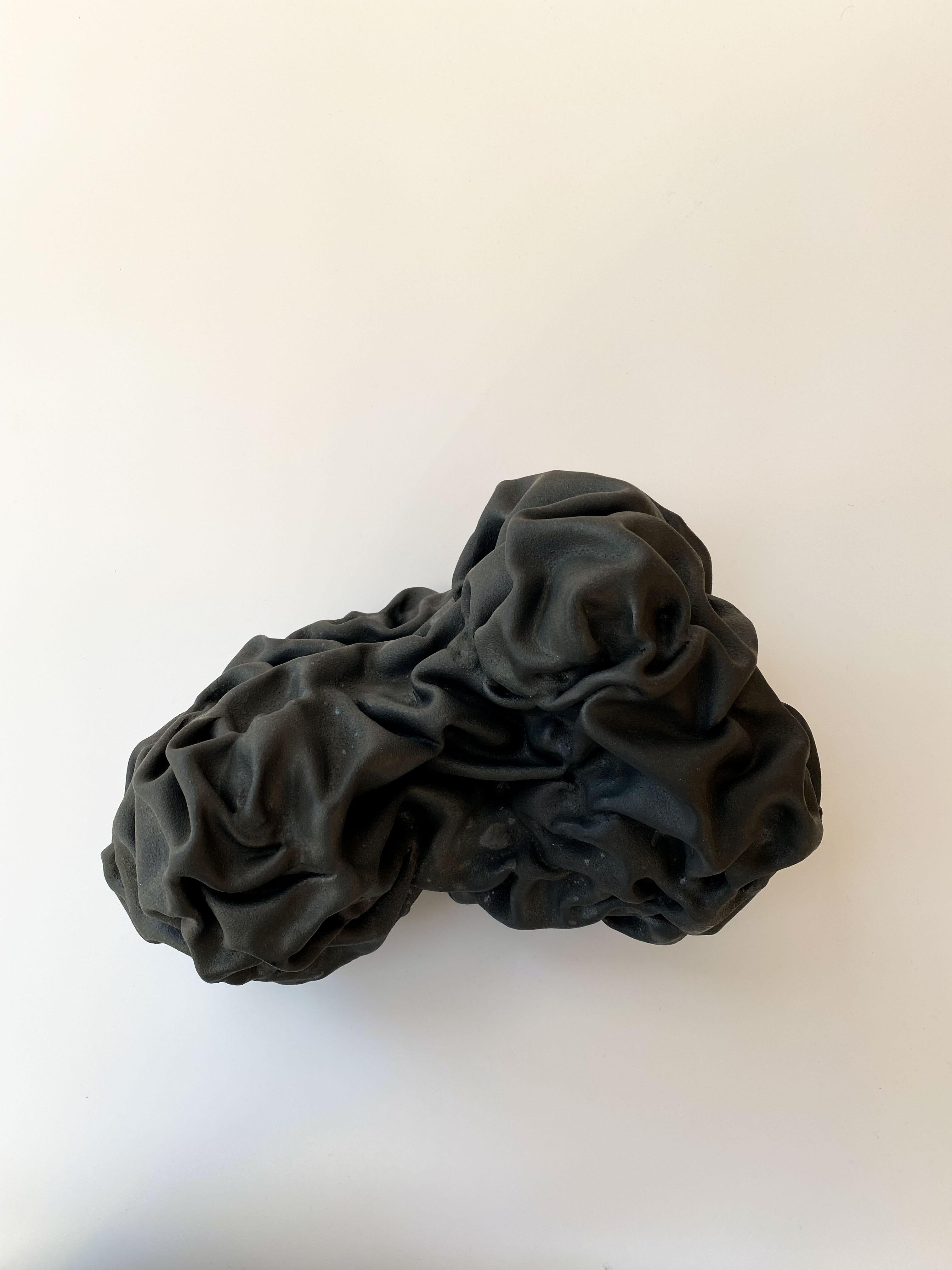 Motion sculpture IV by Sophie Rogers
Dimensions: D 17 x W 32 x H 25 cm
Materials: Ceramic, glaze
Other glaze colors available.

A play with the Material Clay’s heard final conclusion, this is a warm and living sculpture that attracts to be
