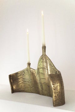 Candelabro doppio a luce immobile in resina d'ottone di Atelier A. Ellery