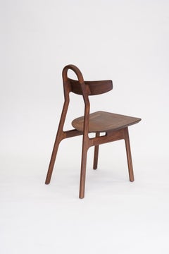 Moto Chair - Walnut