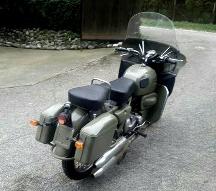 Italian motorcycle order to made for the Yugoslavian Special Force Tito . Made only 500 pieces.
70 of them was used for the President Tito military police and his personal escort.
Motor has circa 2500 Km. please ask for more details. Maximum speed