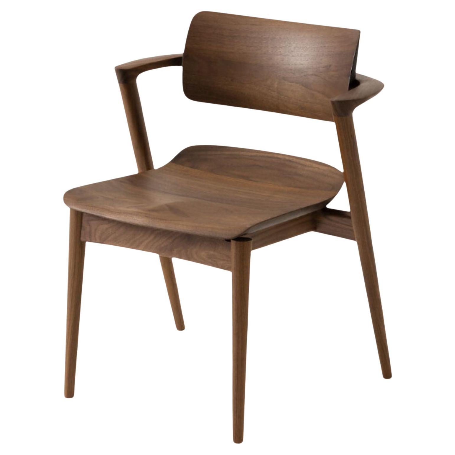 Motomi Kawakami 'Seoto-Ex KX250' Halbarmiger Stuhl aus Nussbaumholz und Polsterung für Hida im Angebot 4