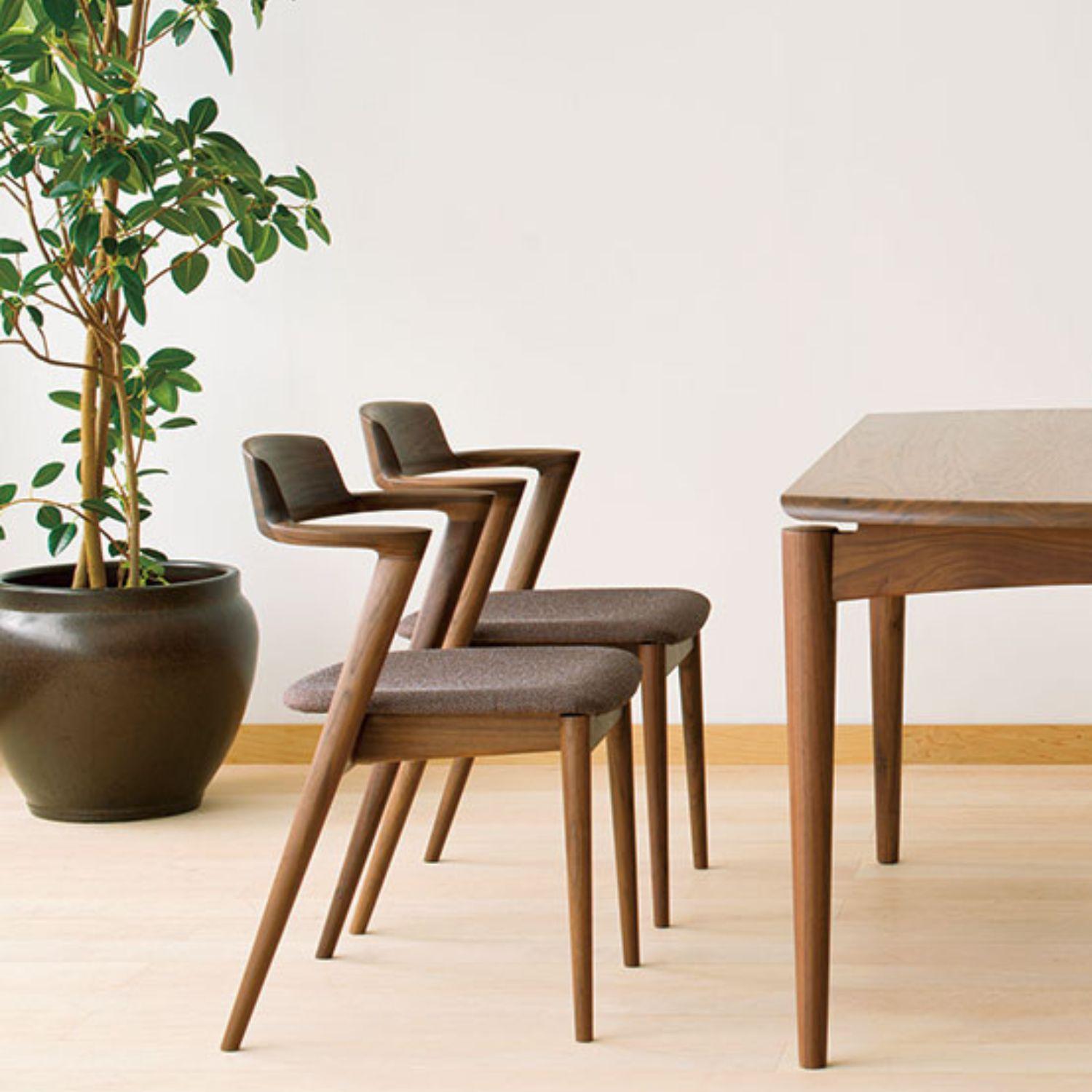 Japanese Motomi Kawakami 'Seoto KD20' Semi-Arm Upholstered Walnut Dining Chair for Hida For Sale