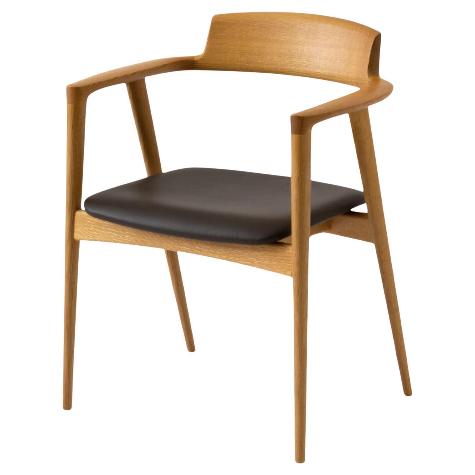 Japanese Motomi Kawakami 'Seoto KD221' Dining Armchair in Upholstery and Walnut for Hida For Sale