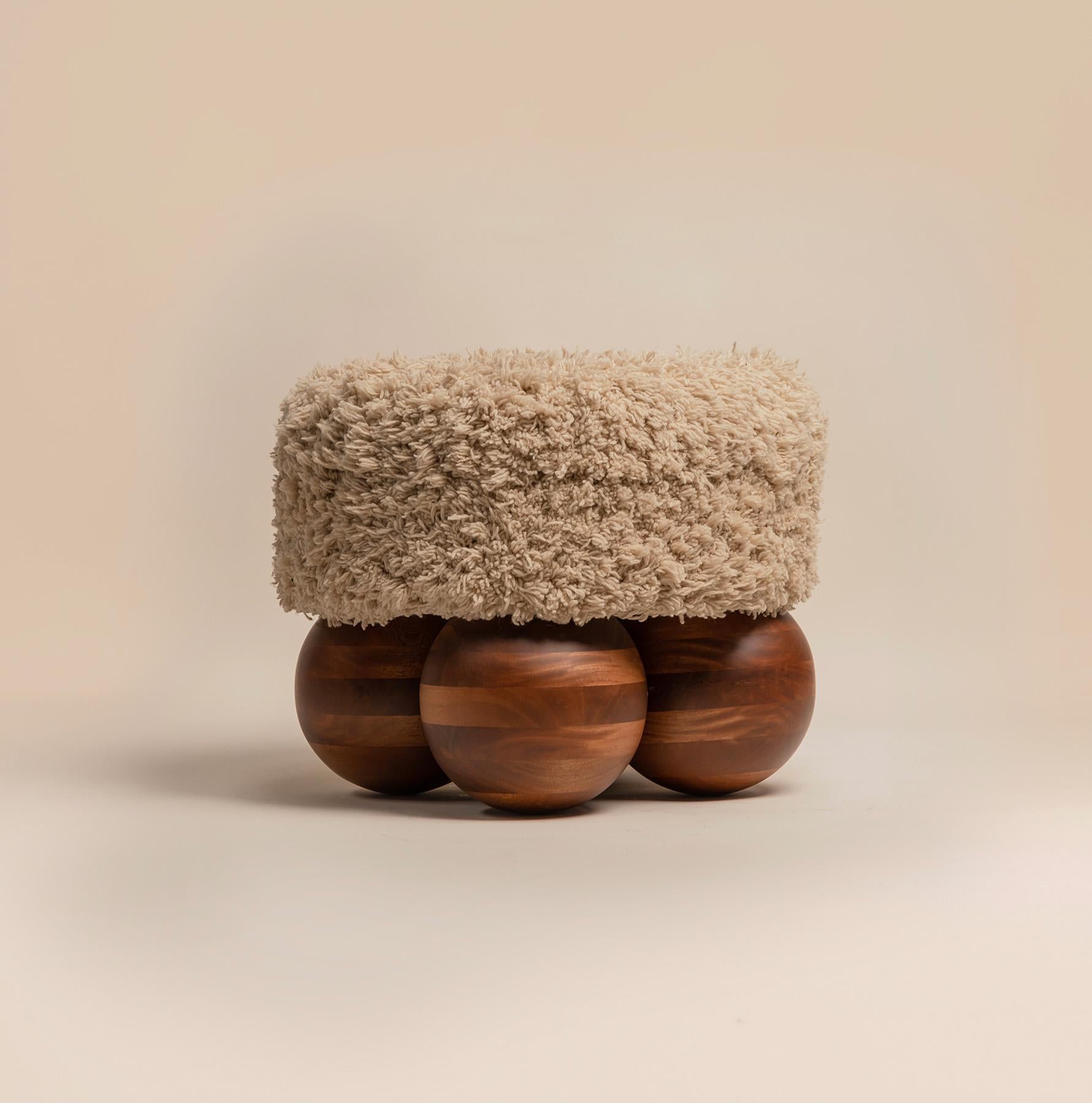 Mott Stool by Cruc Studio

2024

Fabric: 100% Virgin Wool. Base: Flor Morado Solid Wood

D 50 X H 55 cm
D 19.2
