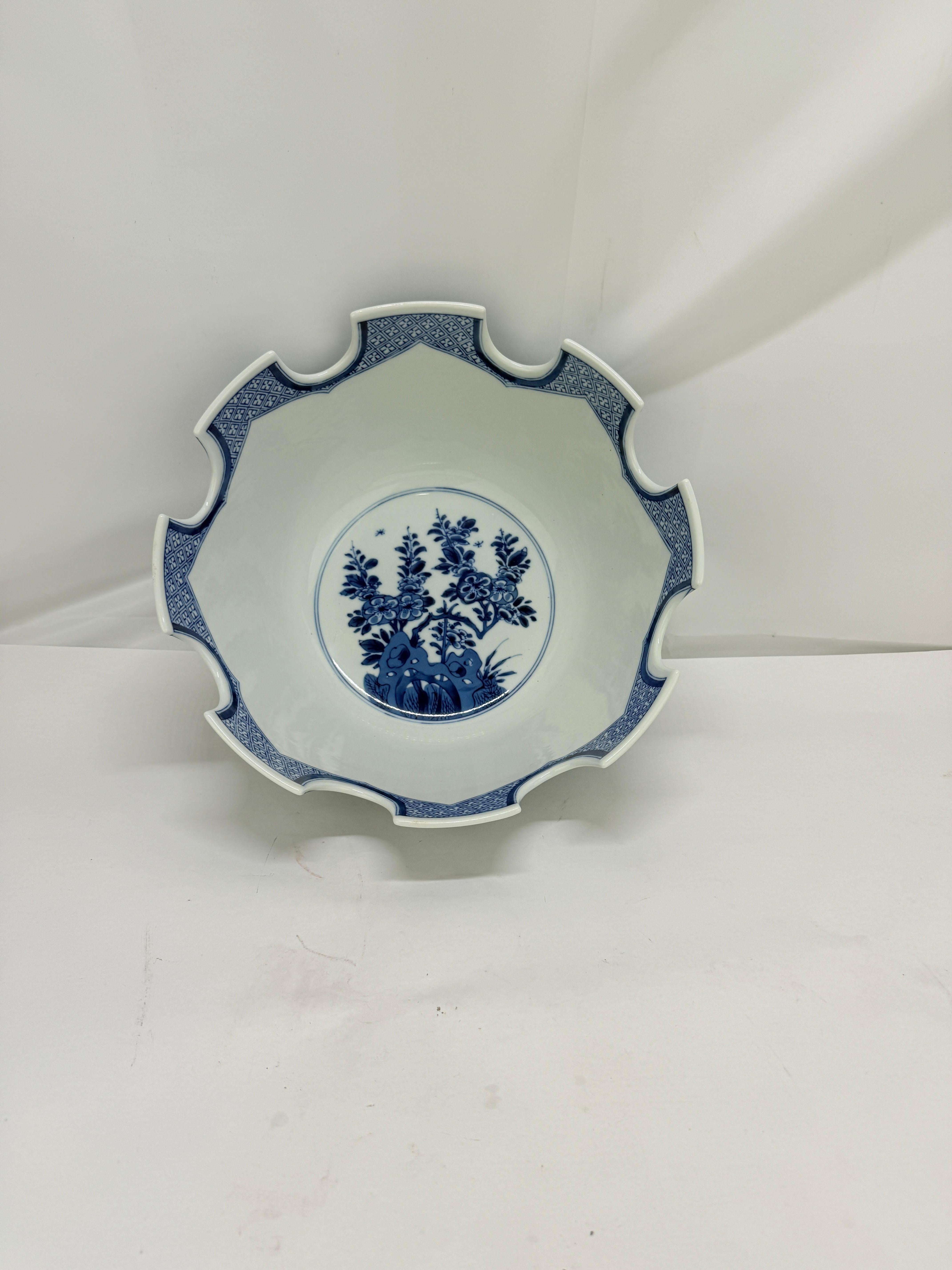 Mottahedeh Blau-weiße Canton Monteith-Schale, nach dem chinesischen Export-Original (Porzellan) im Angebot