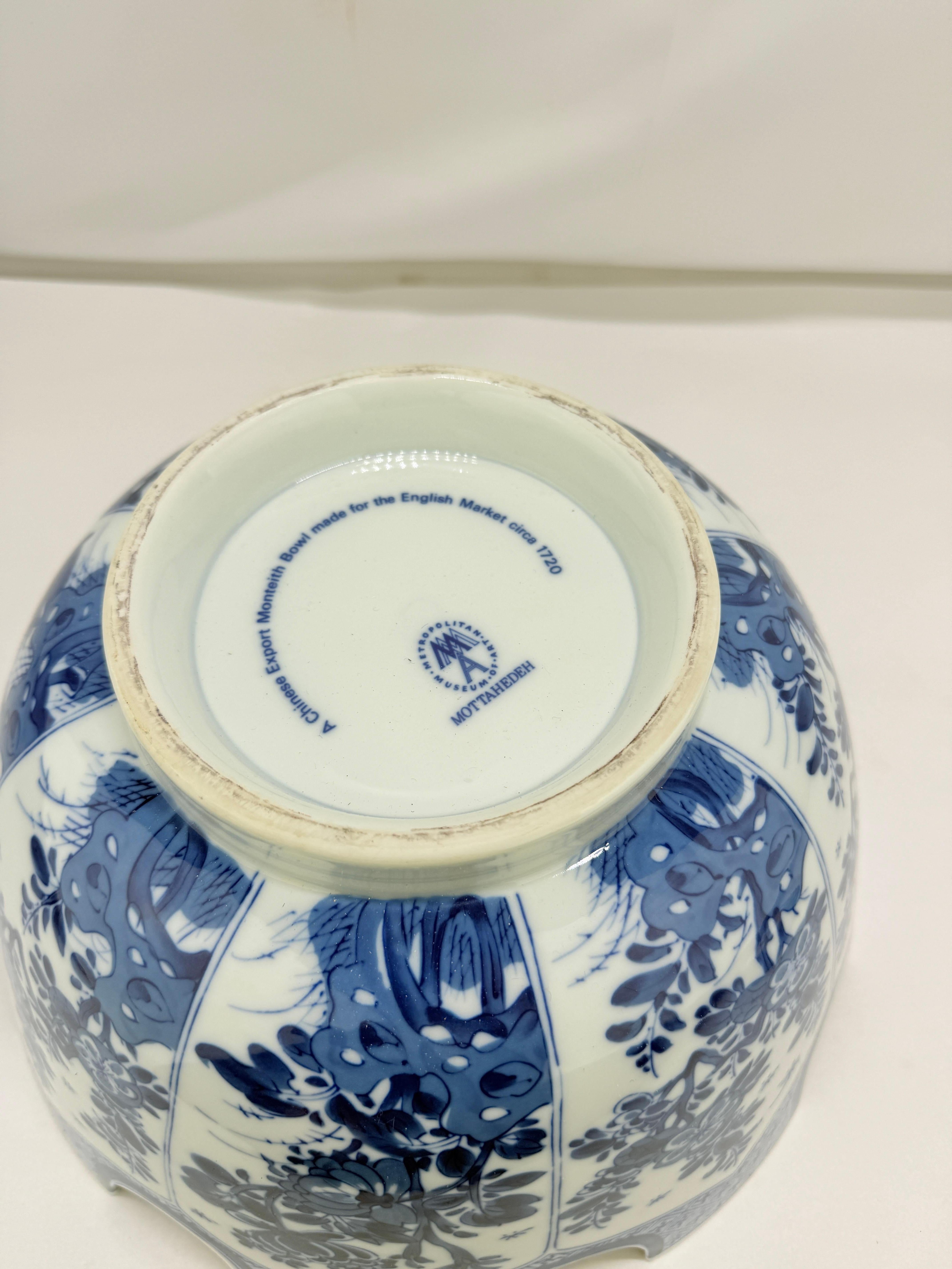 Mottahedeh Blau-weiße Canton Monteith-Schale, nach dem chinesischen Export-Original im Angebot 2