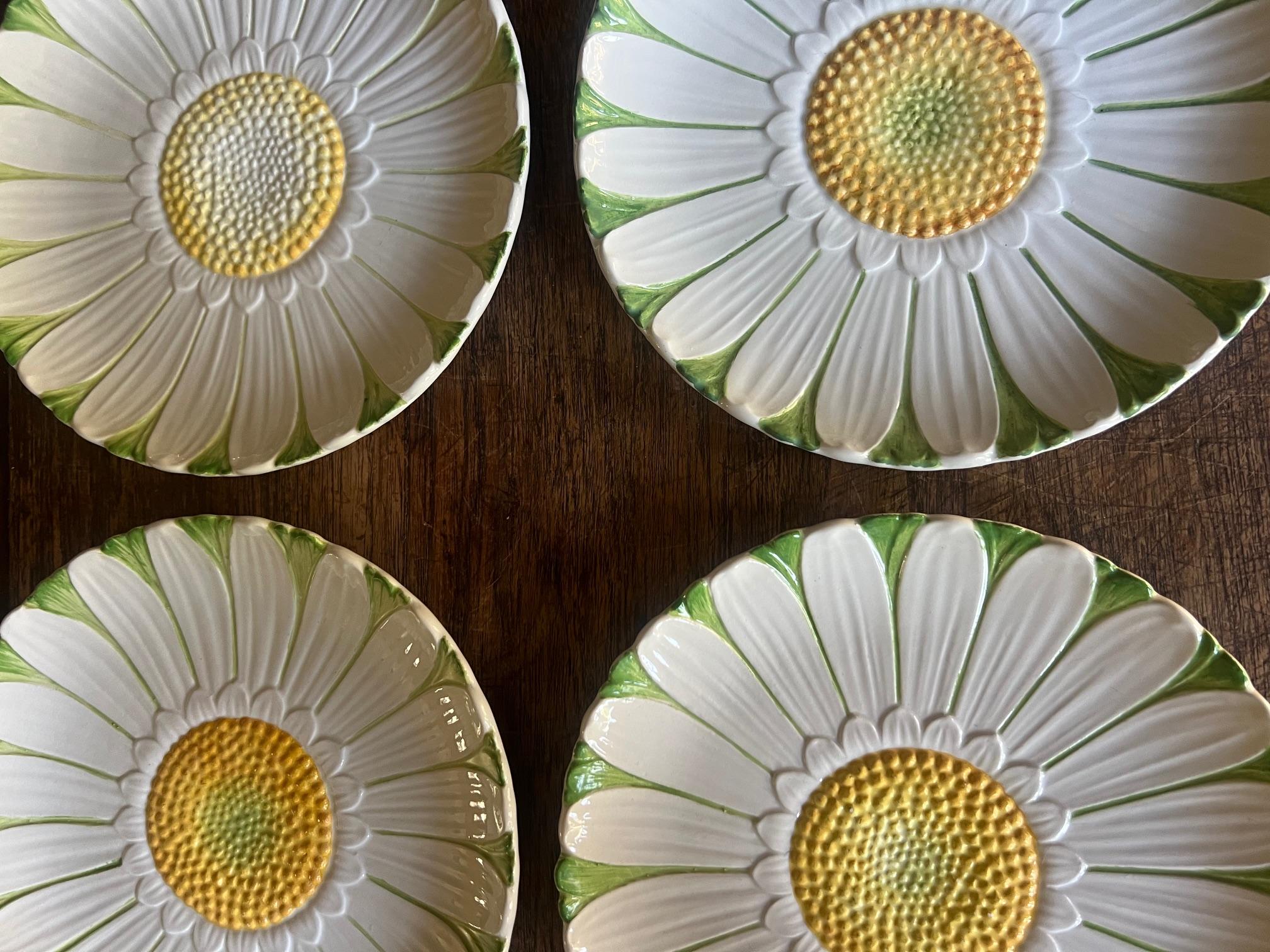 Peint à la main Assiettes marguerite italiennes Mottahedeh, lot de 6, vers les années 1960 en vente