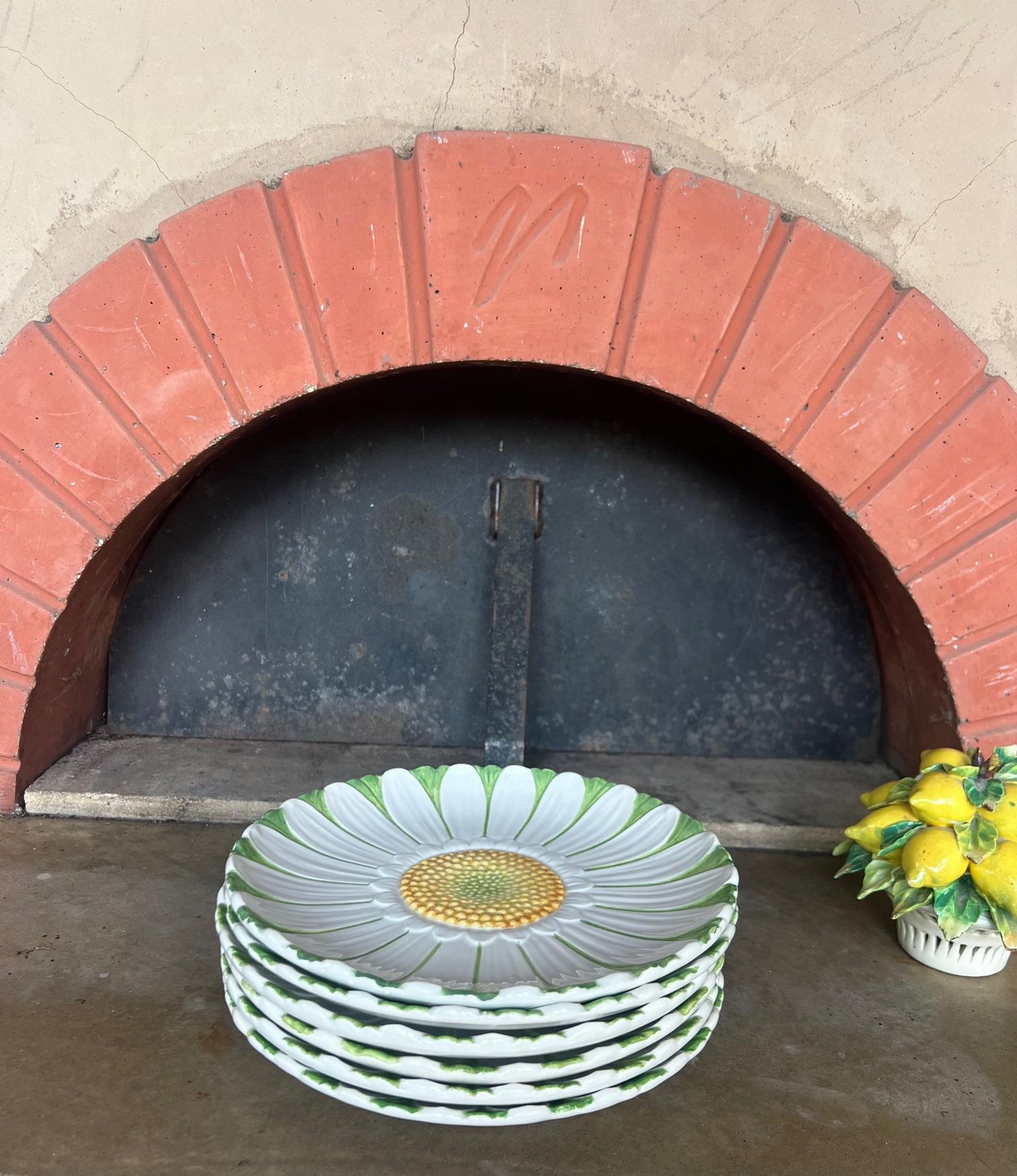 Céramique Assiettes marguerite italiennes Mottahedeh, lot de 6, vers les années 1960 en vente