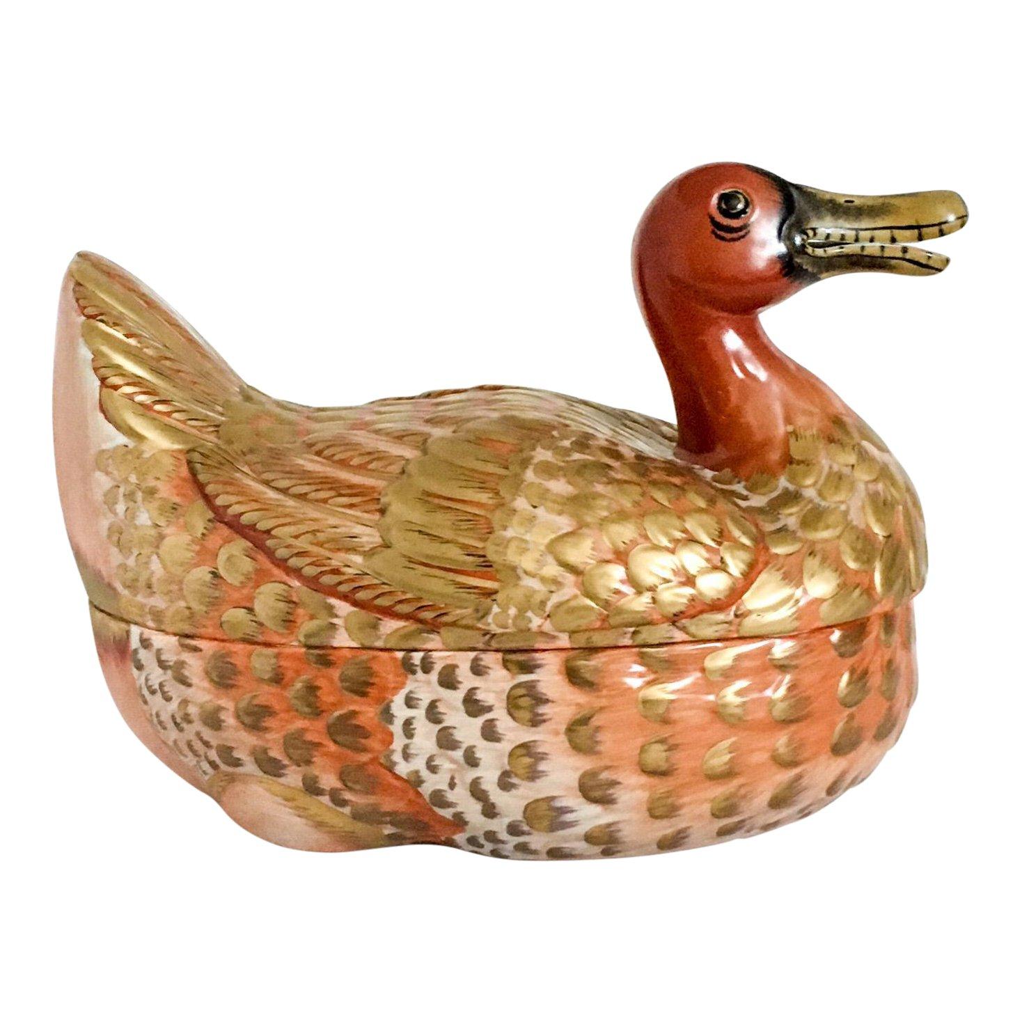 Mottahedeh Lowestoft Duck Tureen For Sale