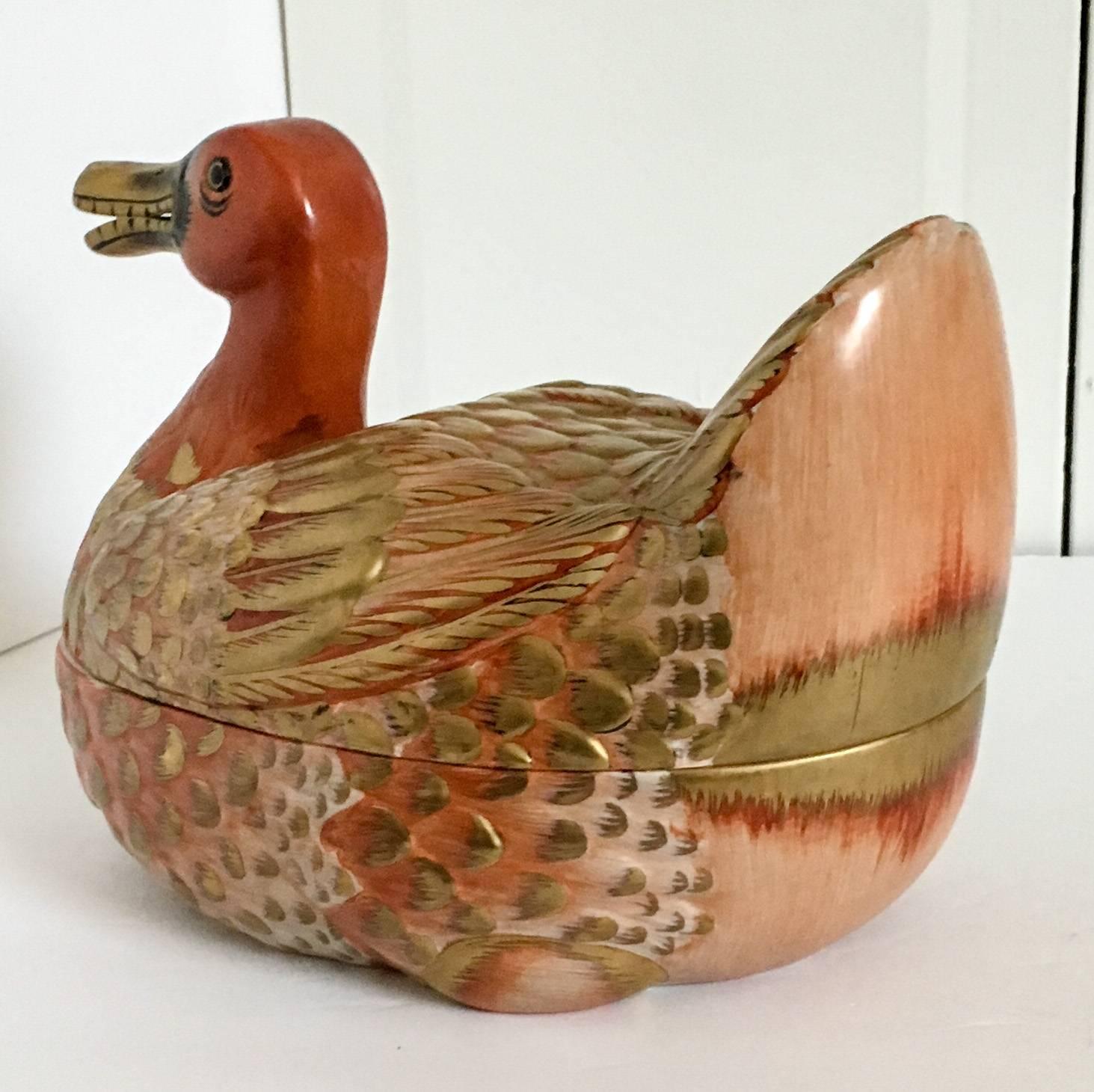 Hand-Painted Mottahedeh Lowestoft Peking Duck Tureen