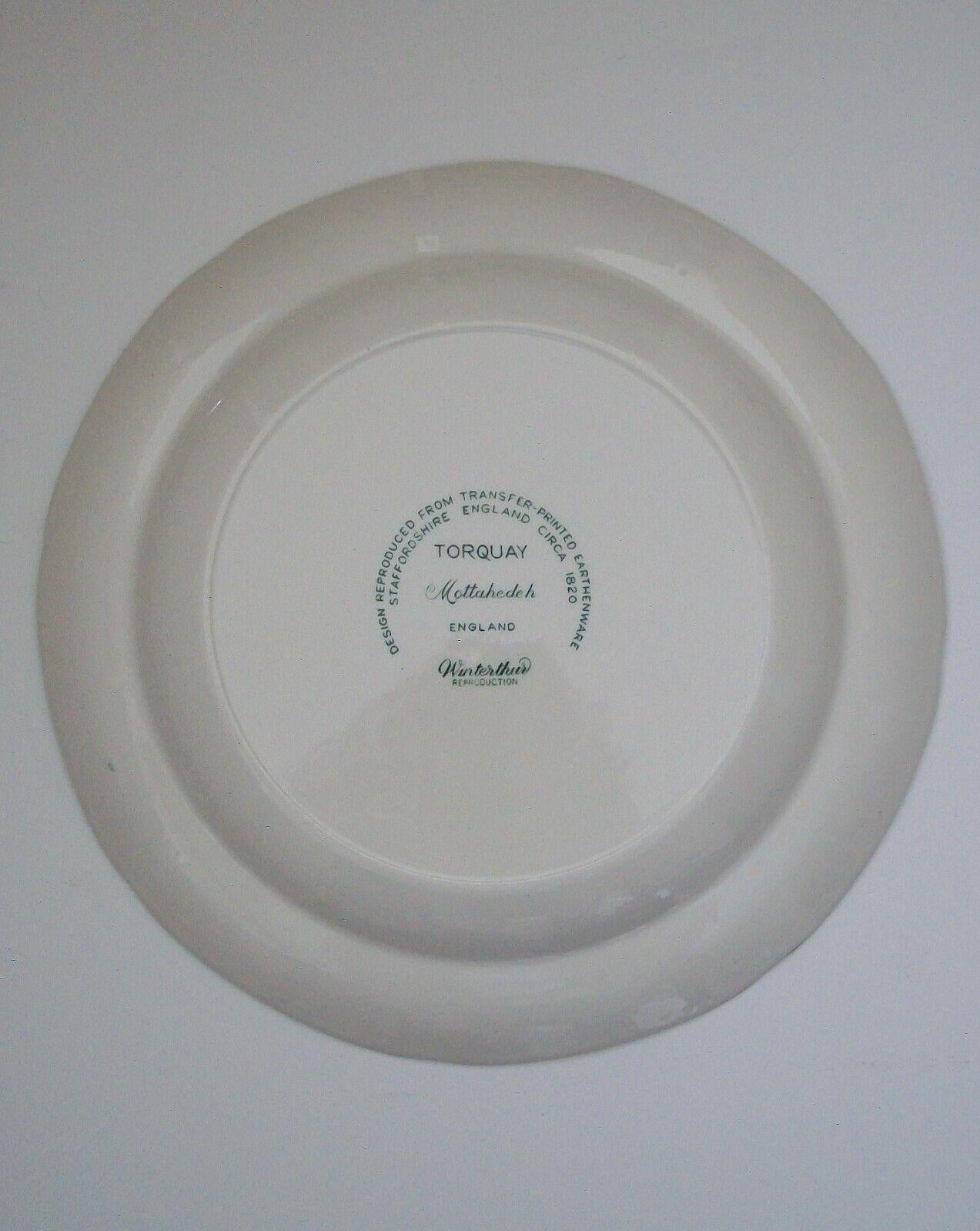 MOTTAHEDEH, Torquay, 4 Green Transfer Decorated Dinner Plates, Circa 1990's 1