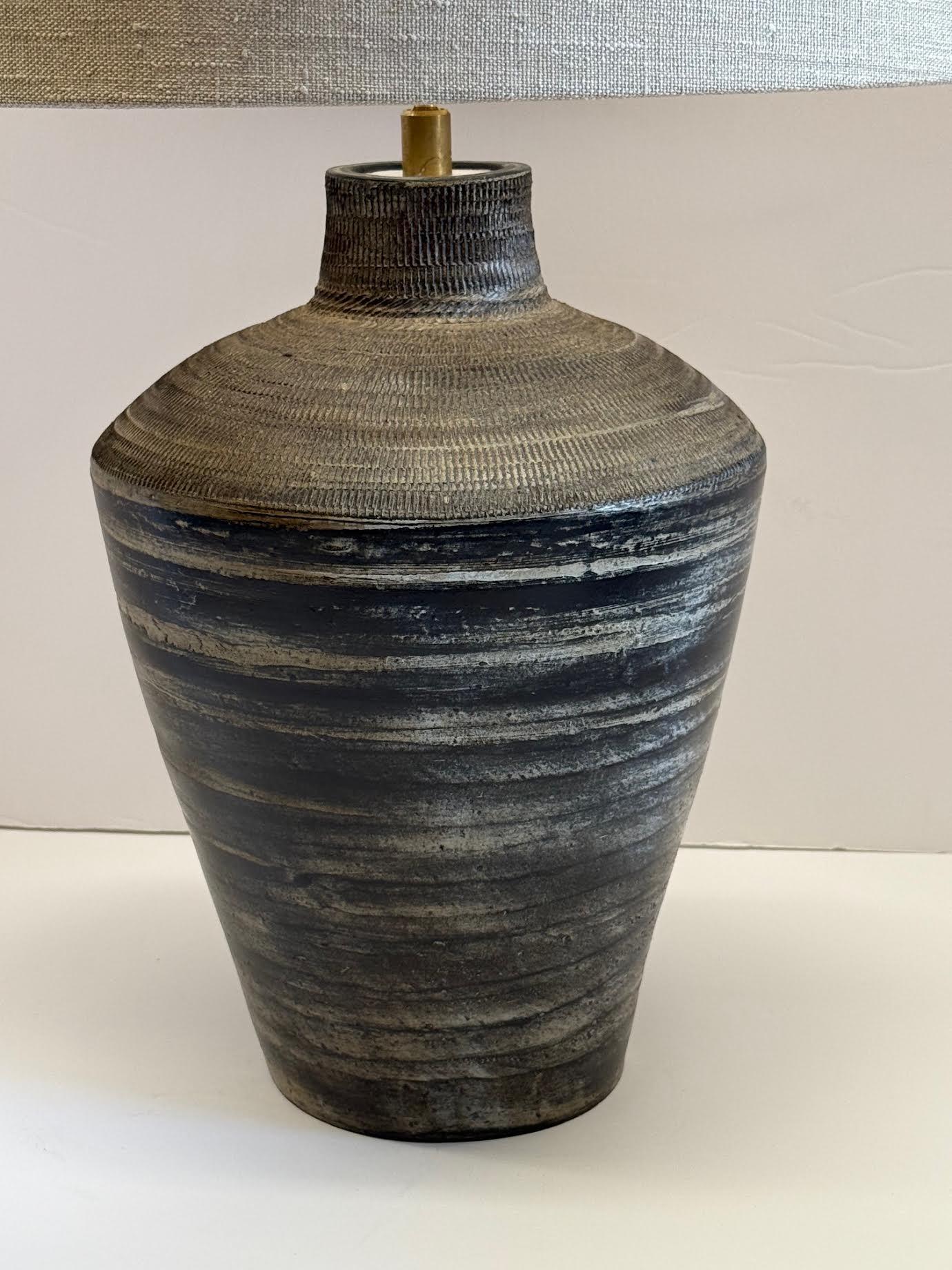 Mottled Black And Tan Textured Ceramic Pair Lamps, China, Contemporary For Sale 1