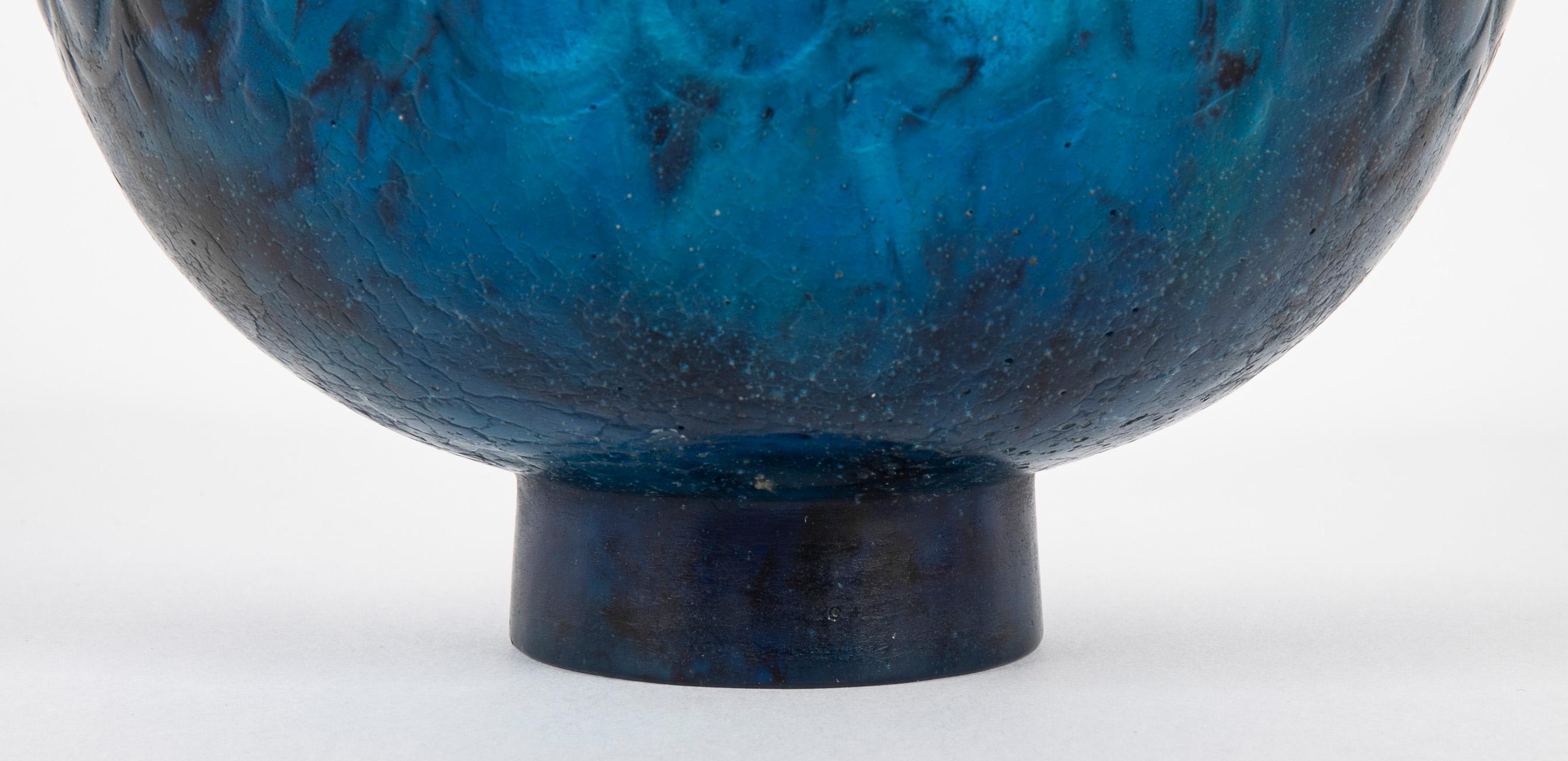 blue footed bowl
