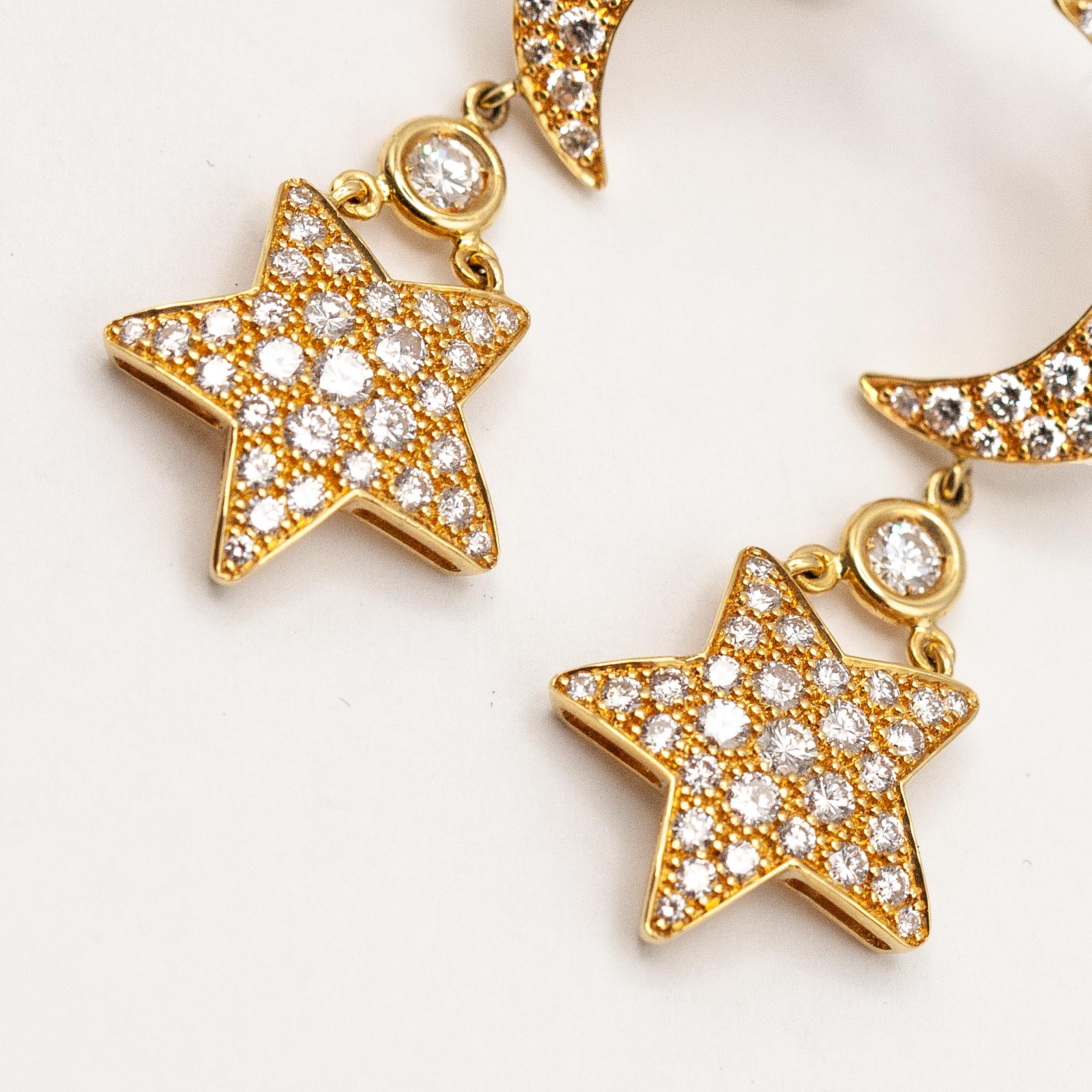 Mouawad 18K Yellow Gold Diamond Crescent moon and Star Drop Earrings im Angebot 1
