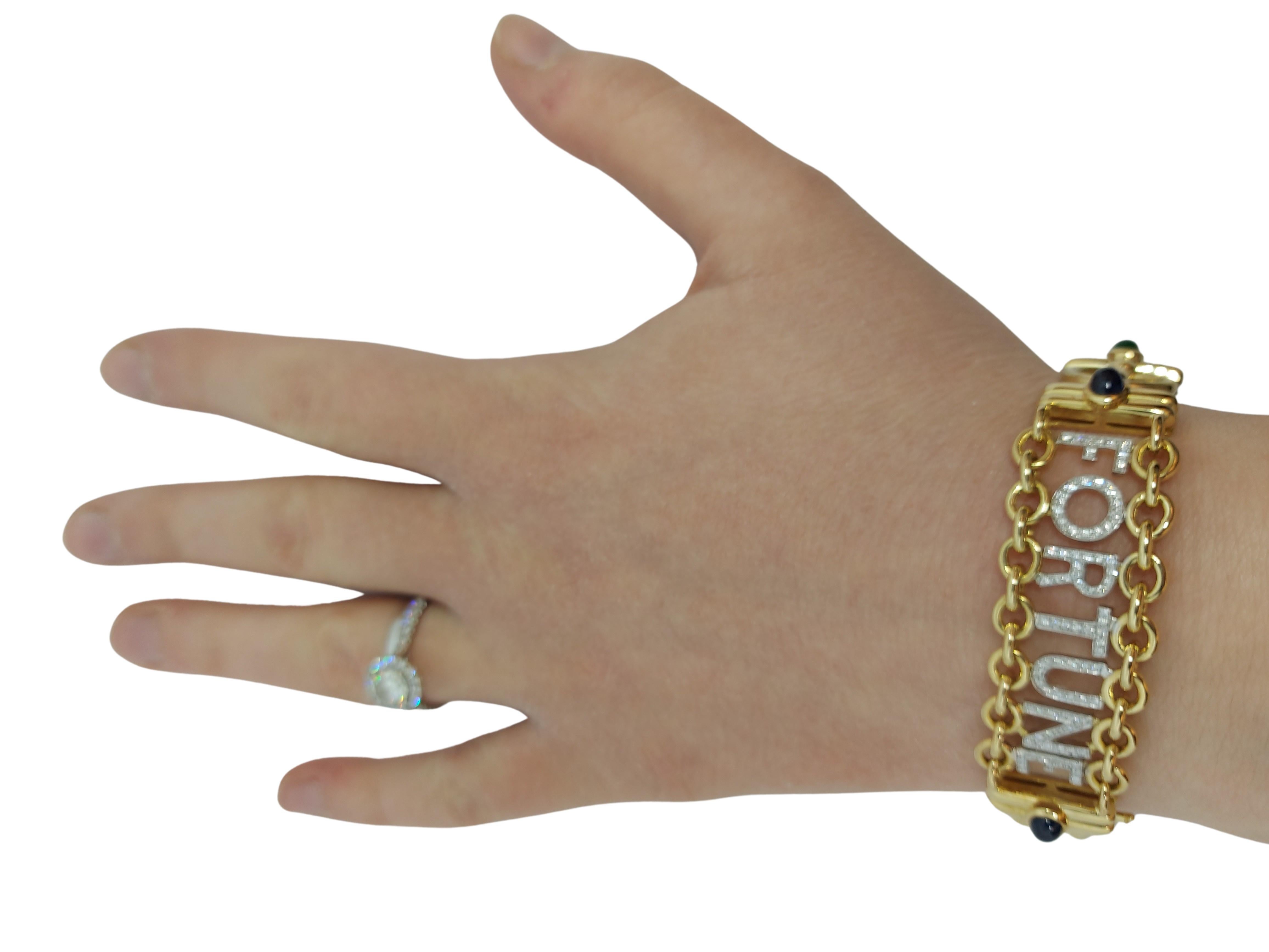 Mouawad Bracelet Fortune en or jaune 18 carats avec diamants, saphirs et émeraudes en vente 6