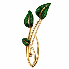 Broche botanique « Feuille en émail vert » de MOUAWAD, en or jaune 18 carats