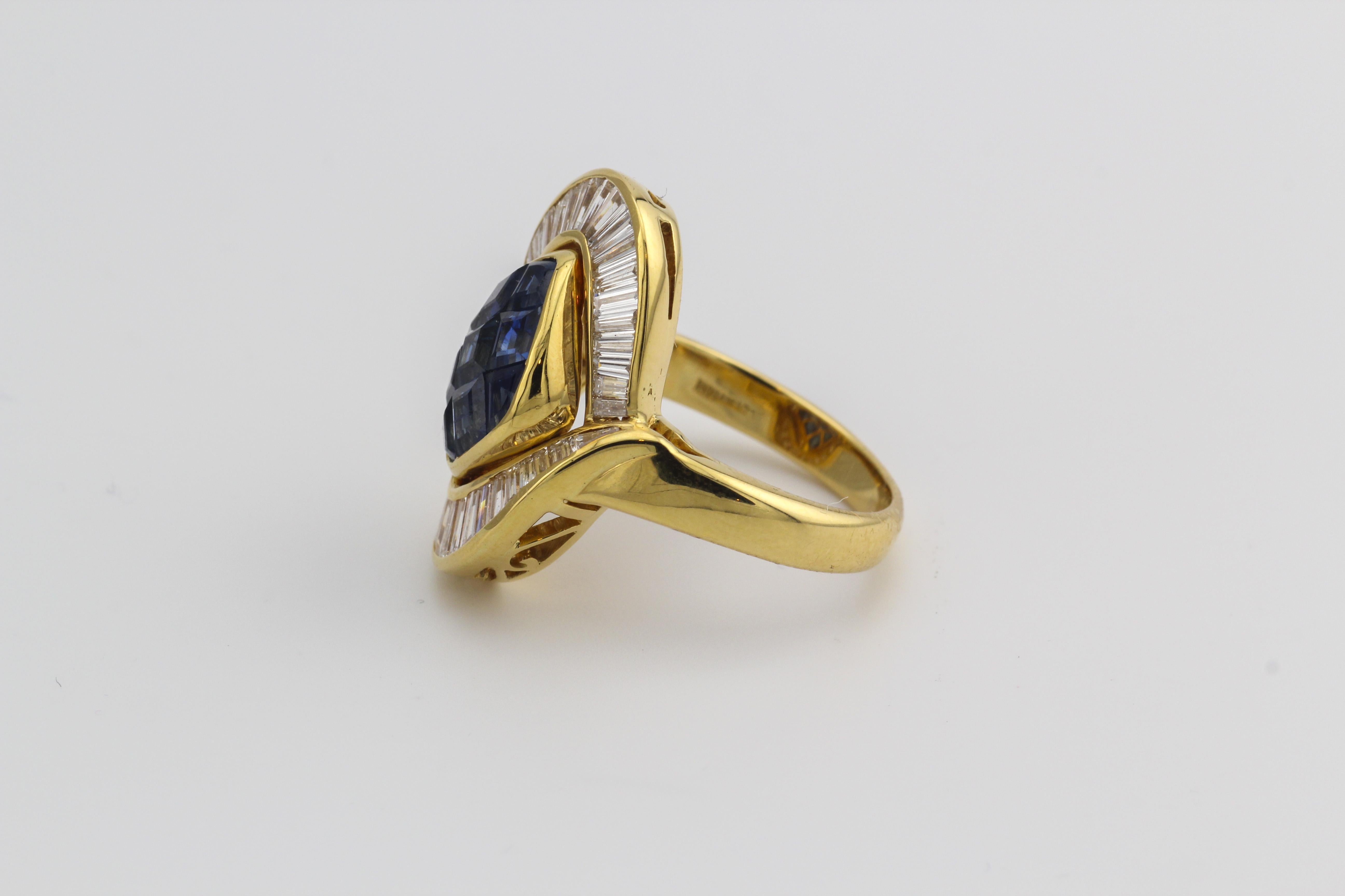 Mouawad Mystery Set Sapphire Diamond 18k Yellow Gold Ring Size 6.75 In Good Condition For Sale In Bellmore, NY