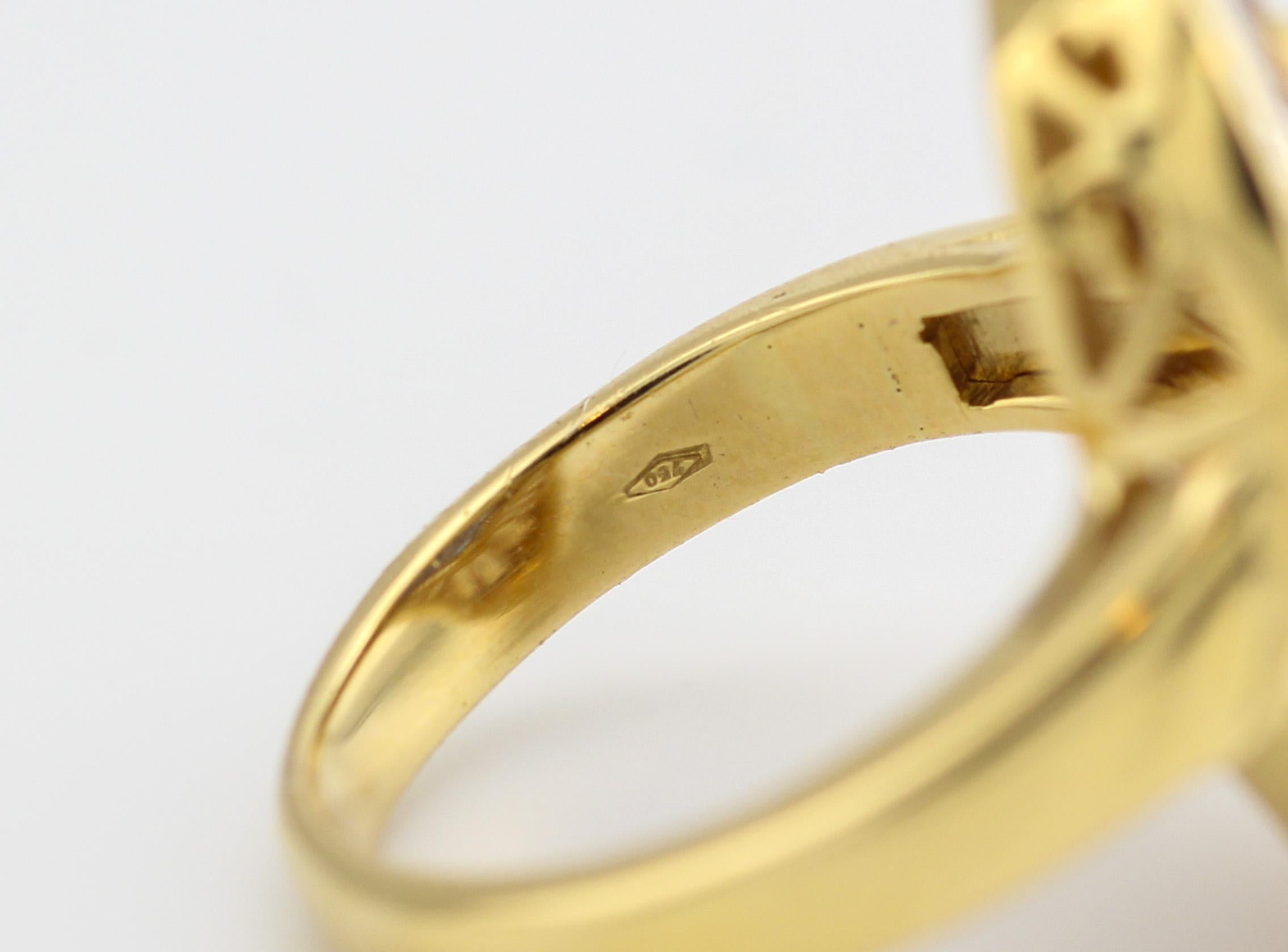 Square Cut Mouawad Mystery Set Sapphire Diamond 18k Yellow Gold Ring Size 6.75 For Sale
