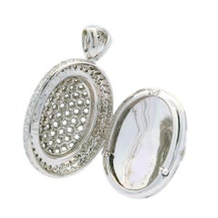 Ciondolo a forma di rosetta in oro bianco 18k con diamante taglio rosa 5ctw di Mouawad